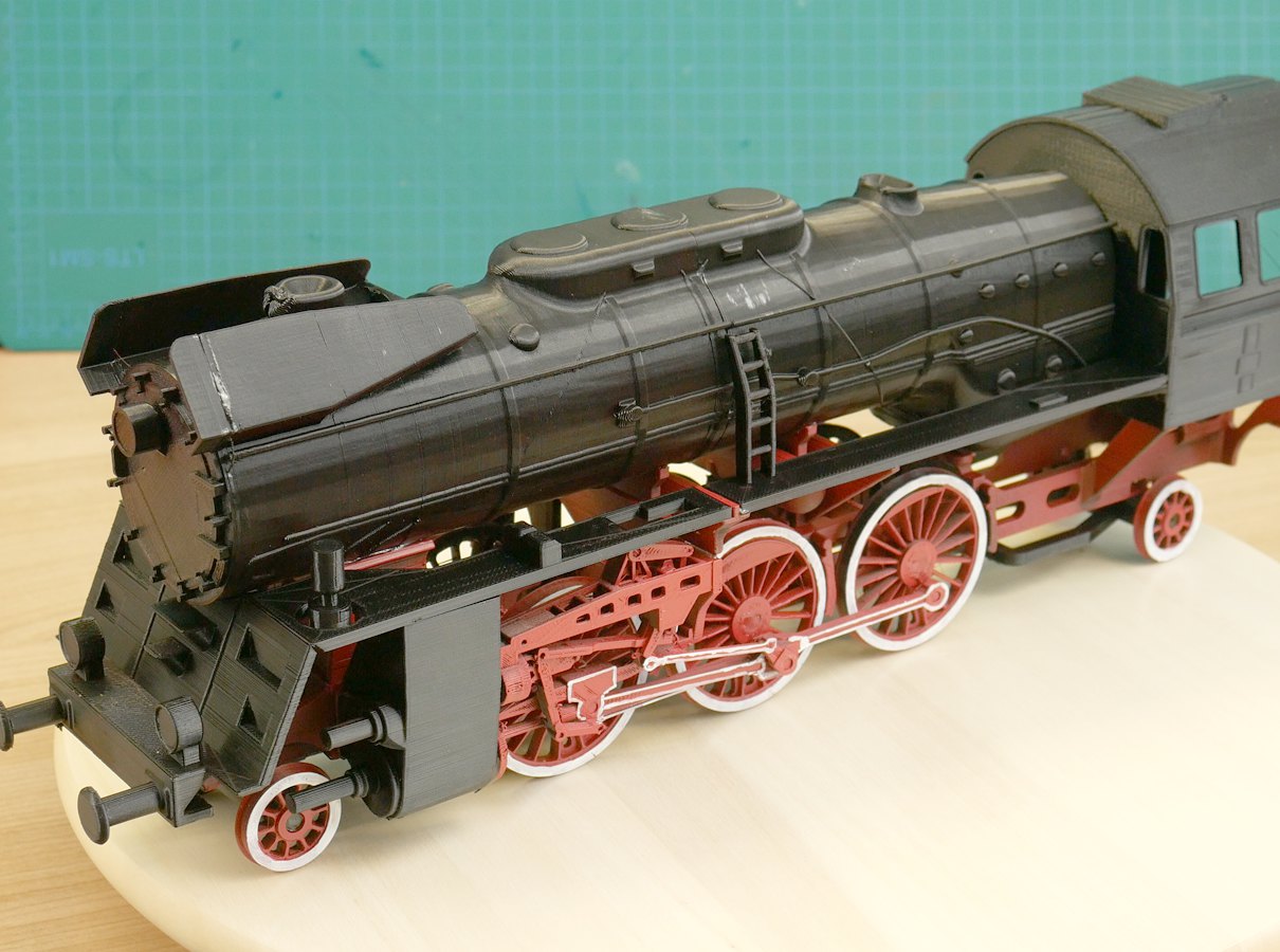 Steam locomotive model (1:32 Ol49) - easy to print