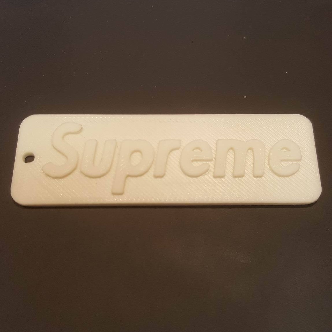 Supreme Logo Key Tag / Key Ring