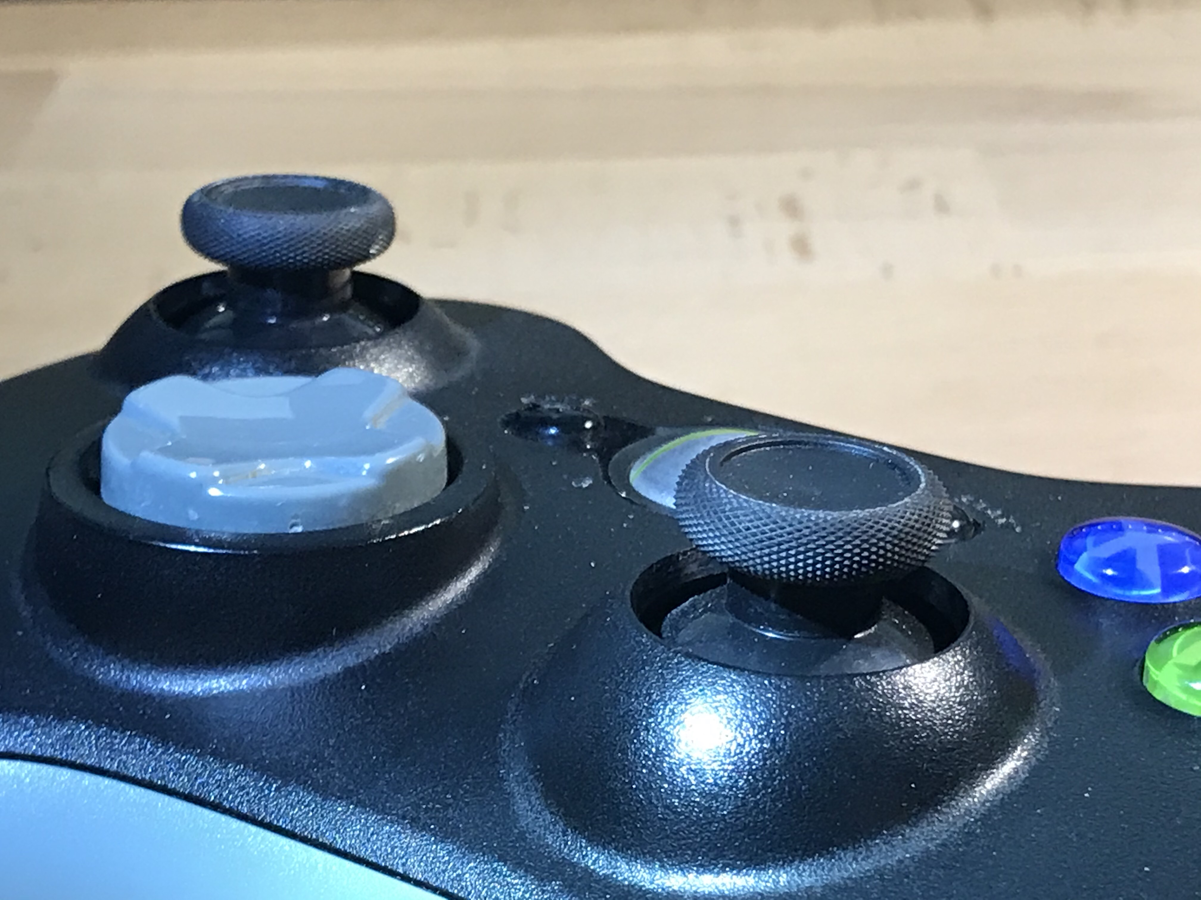 Xbox One thumbstick shim-->360 controller
