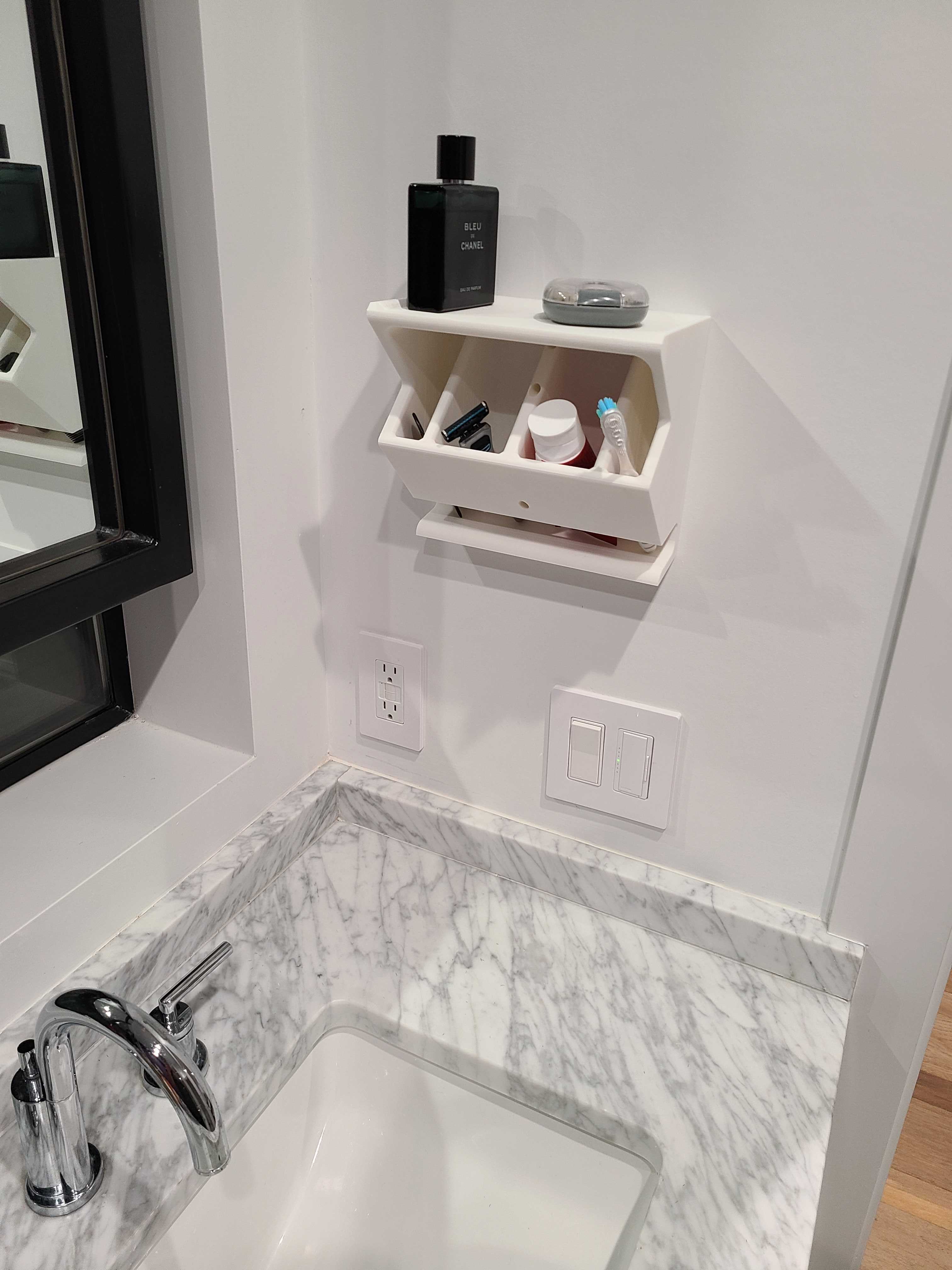 Wall-mount bathroom organizer