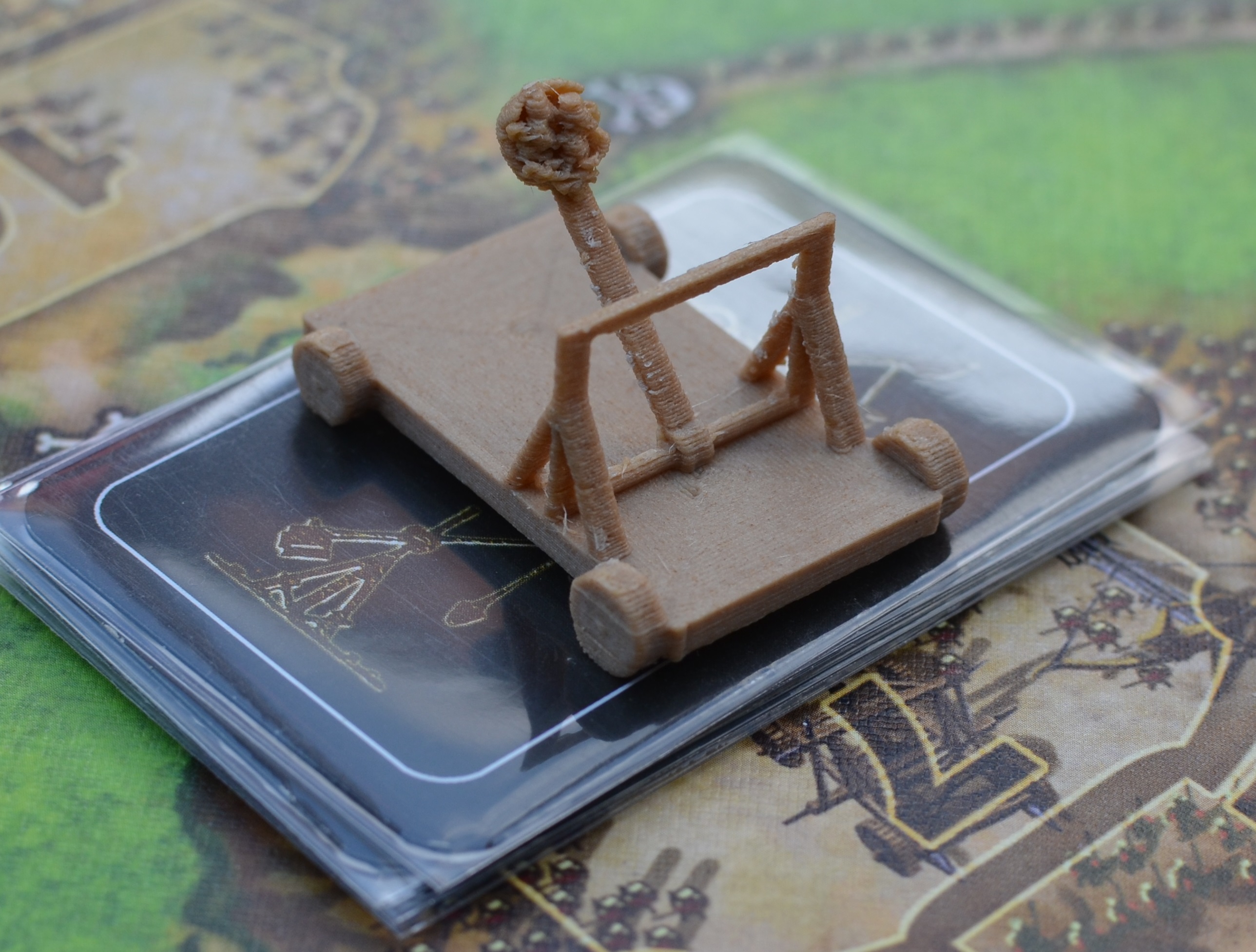 Stronghold - Catapult - Boardgame components