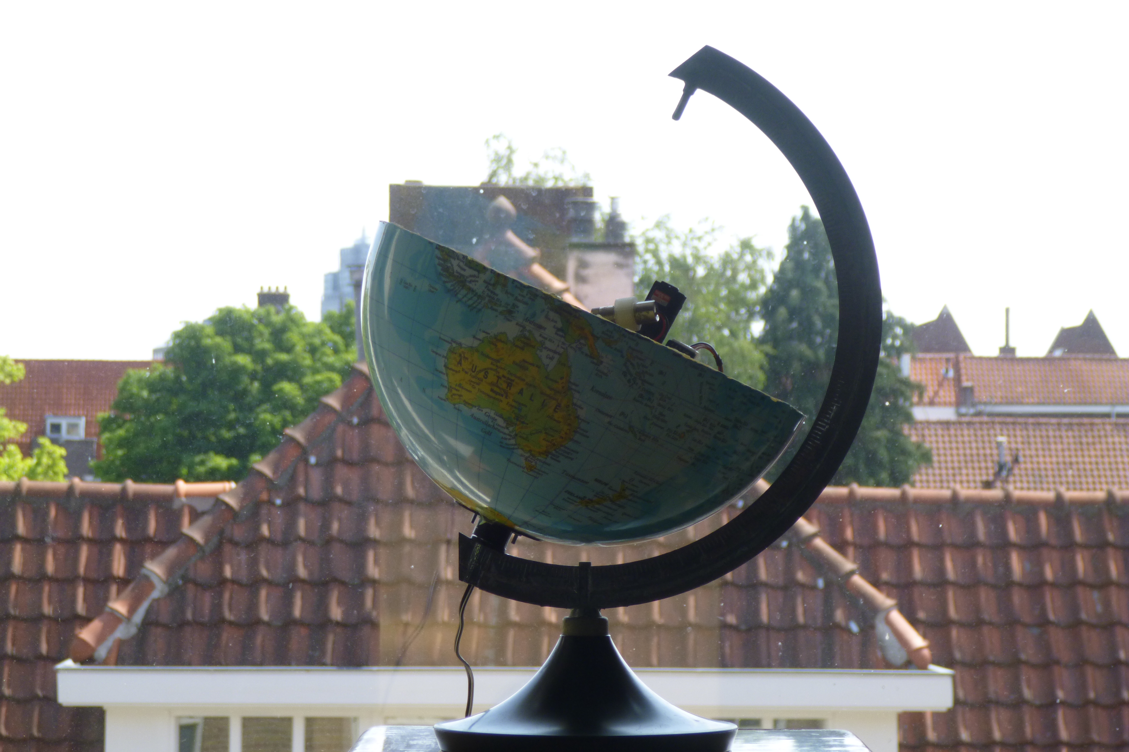 sas-globe