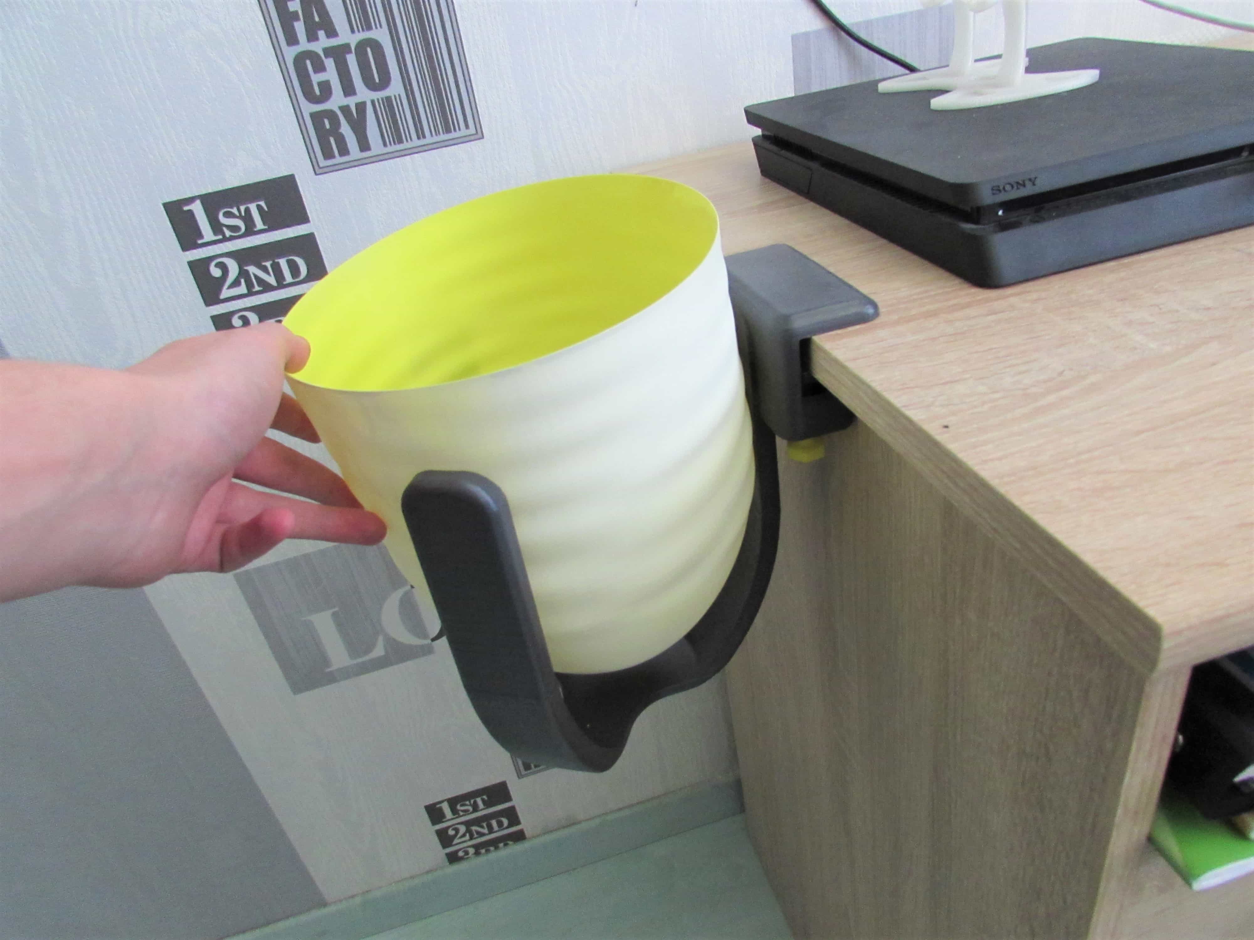 Office Trash Can ( poubelle de bureau )