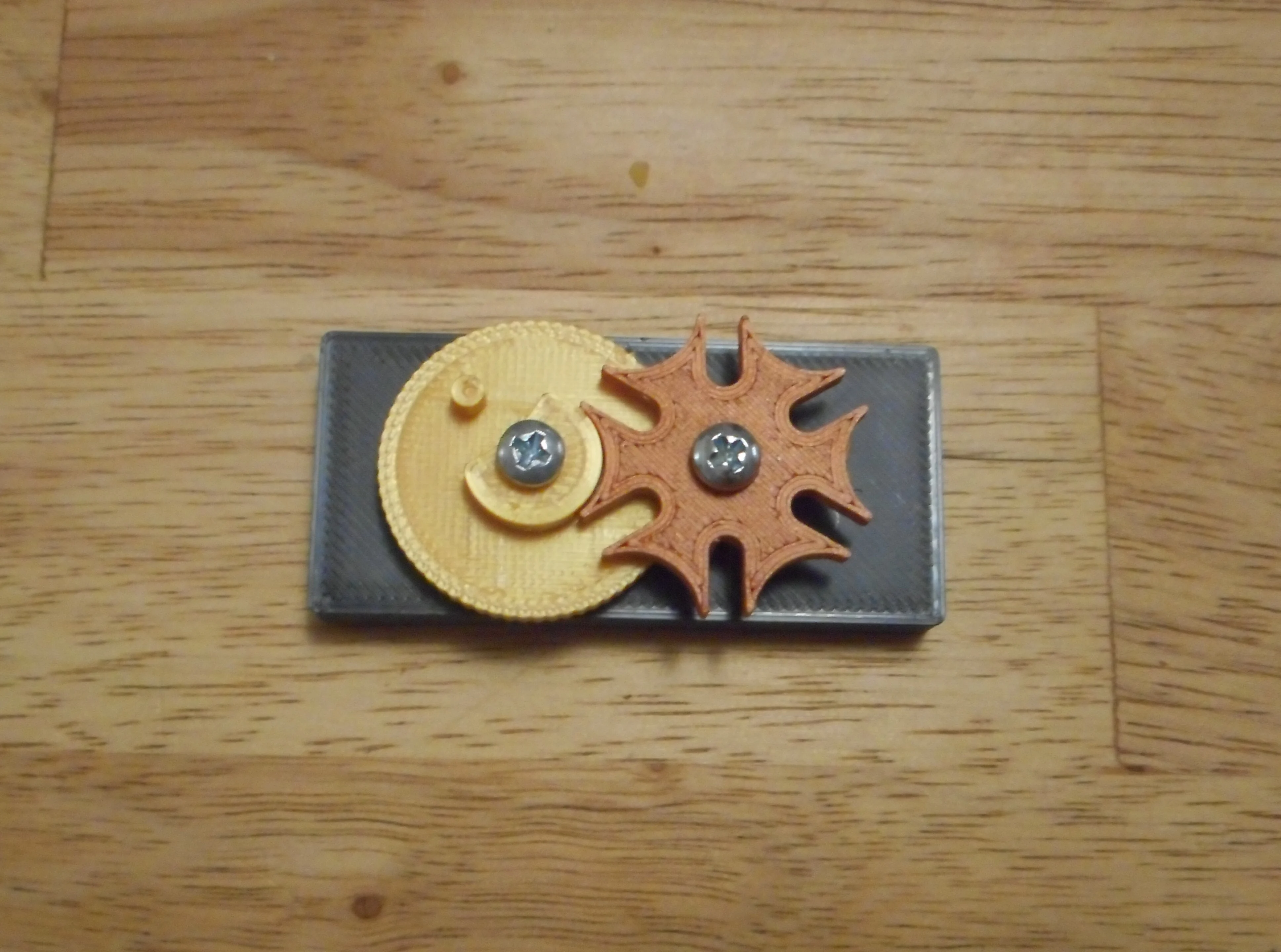 6-Stop Geneva Mechanism Demonstrator Fidget