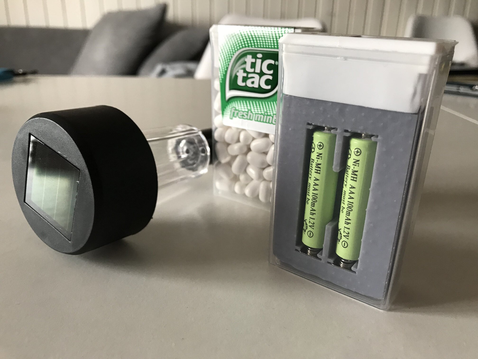 Emergency Solar Charger for AAA Batteries, EDC, Survival Charger, Flashlight, TicTac Insert, €1 garden light