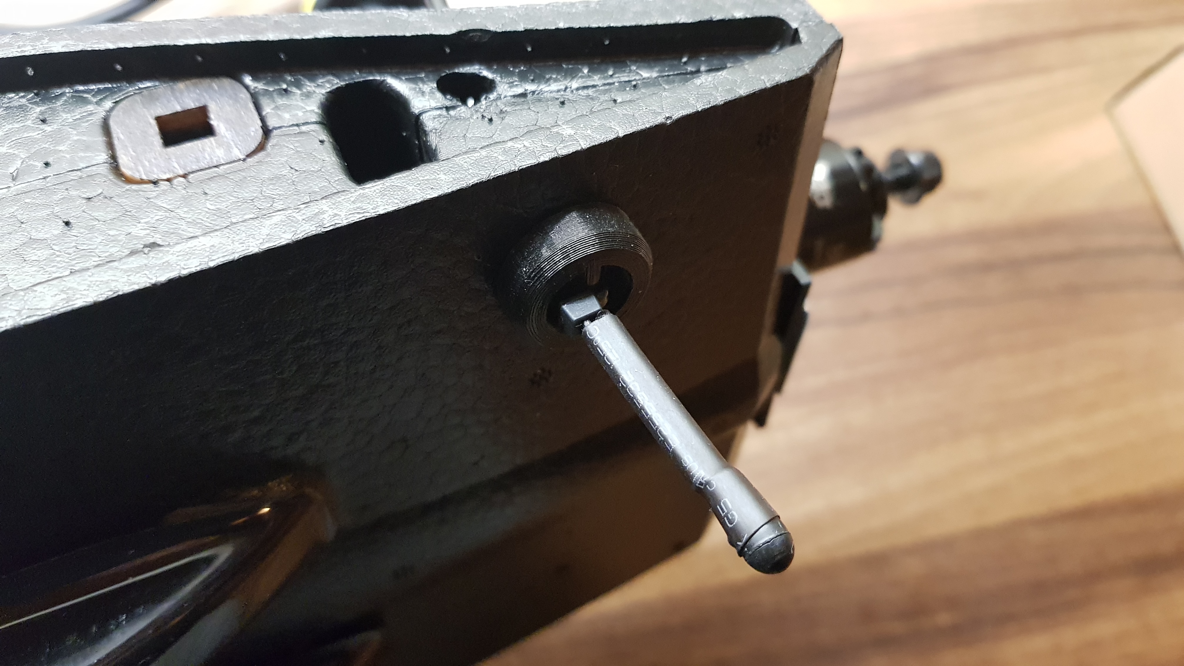 AR Wing 900 Crossfire / R9M Antenna Mount/Holder
