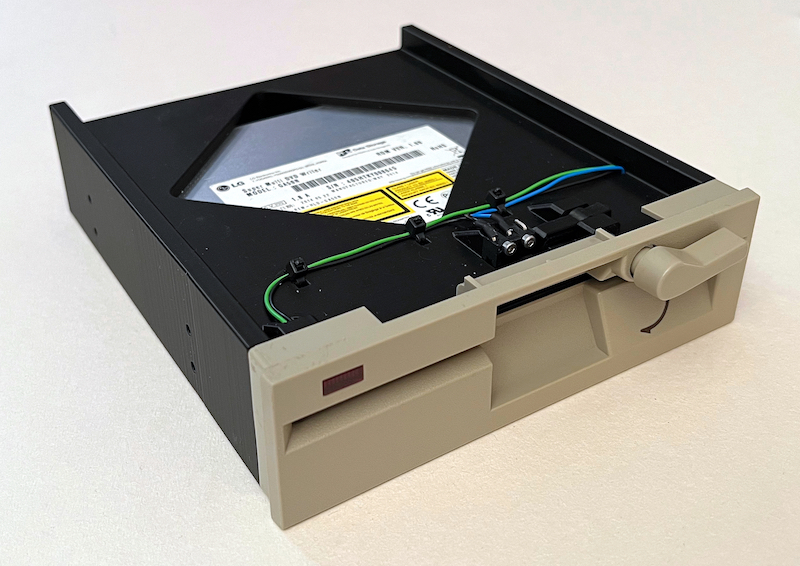 5.25 "floppy" DVD drive