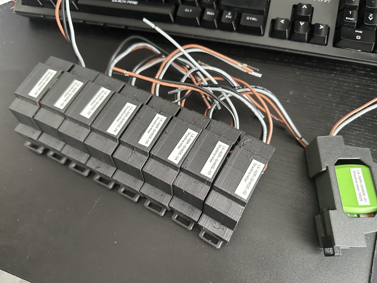 Loxone Nano 2 Relay Tree Rail Mount v3