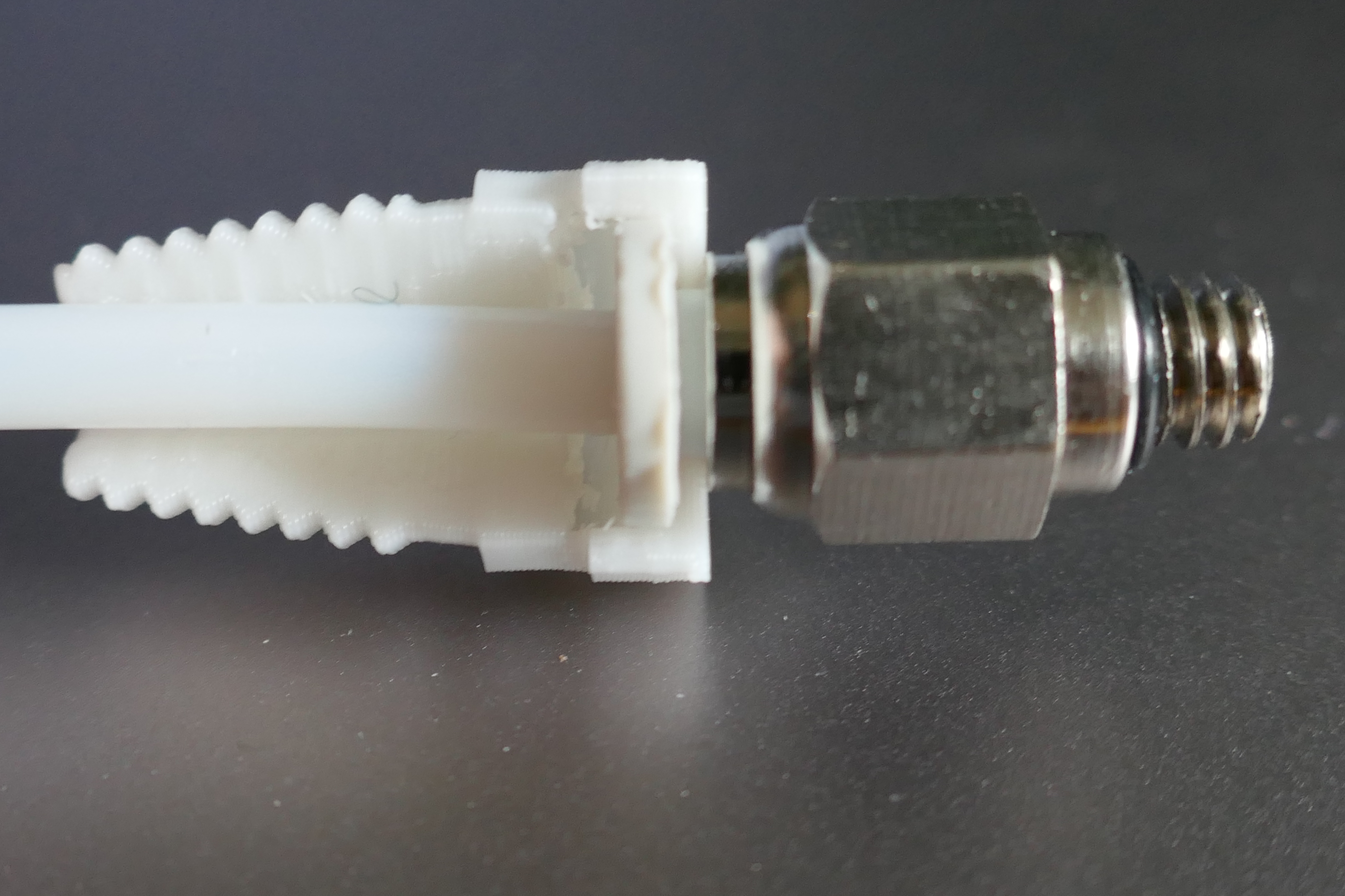 Bowden PTFE tube Clamp