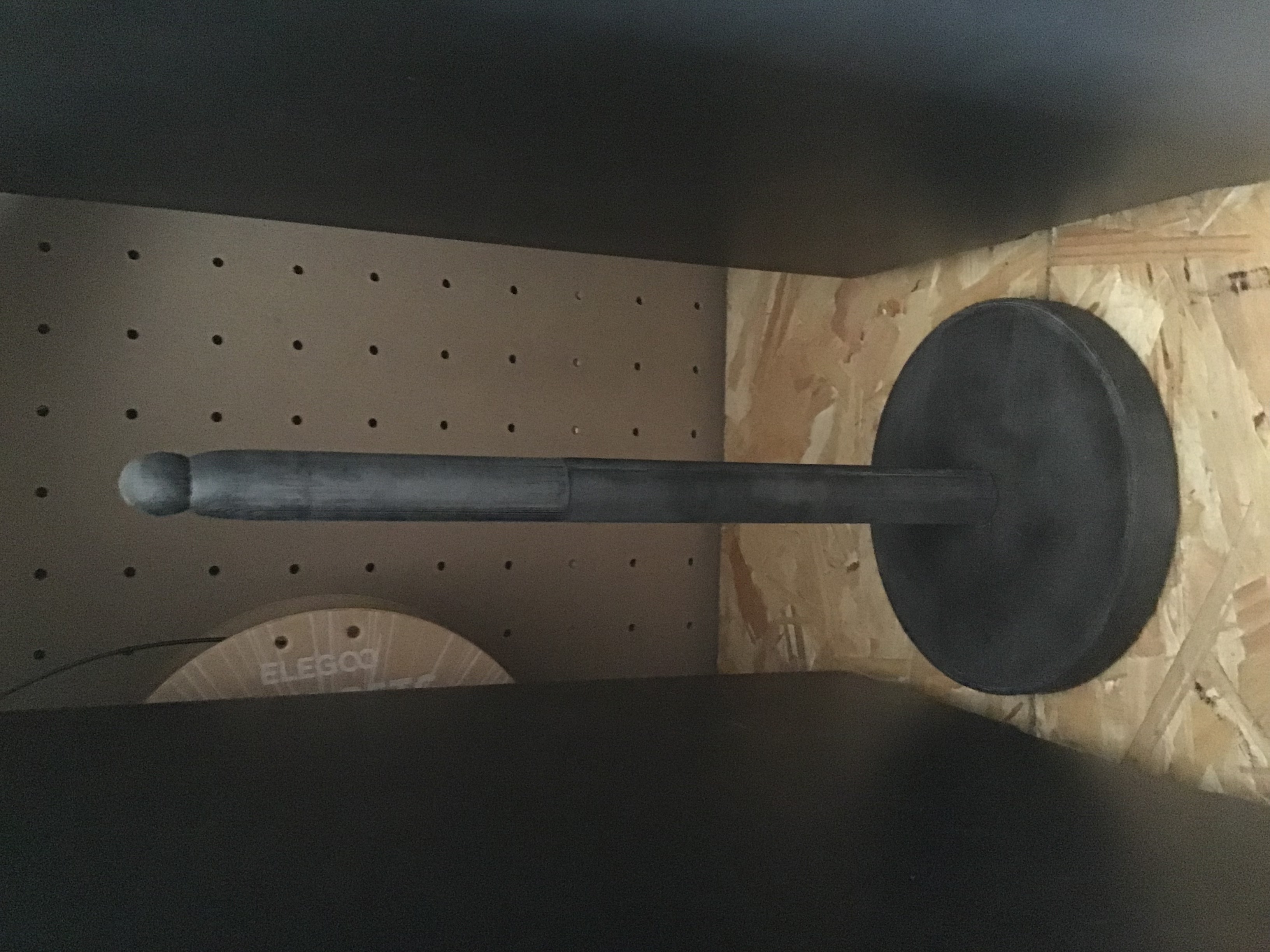 Basic kitchen roll holder