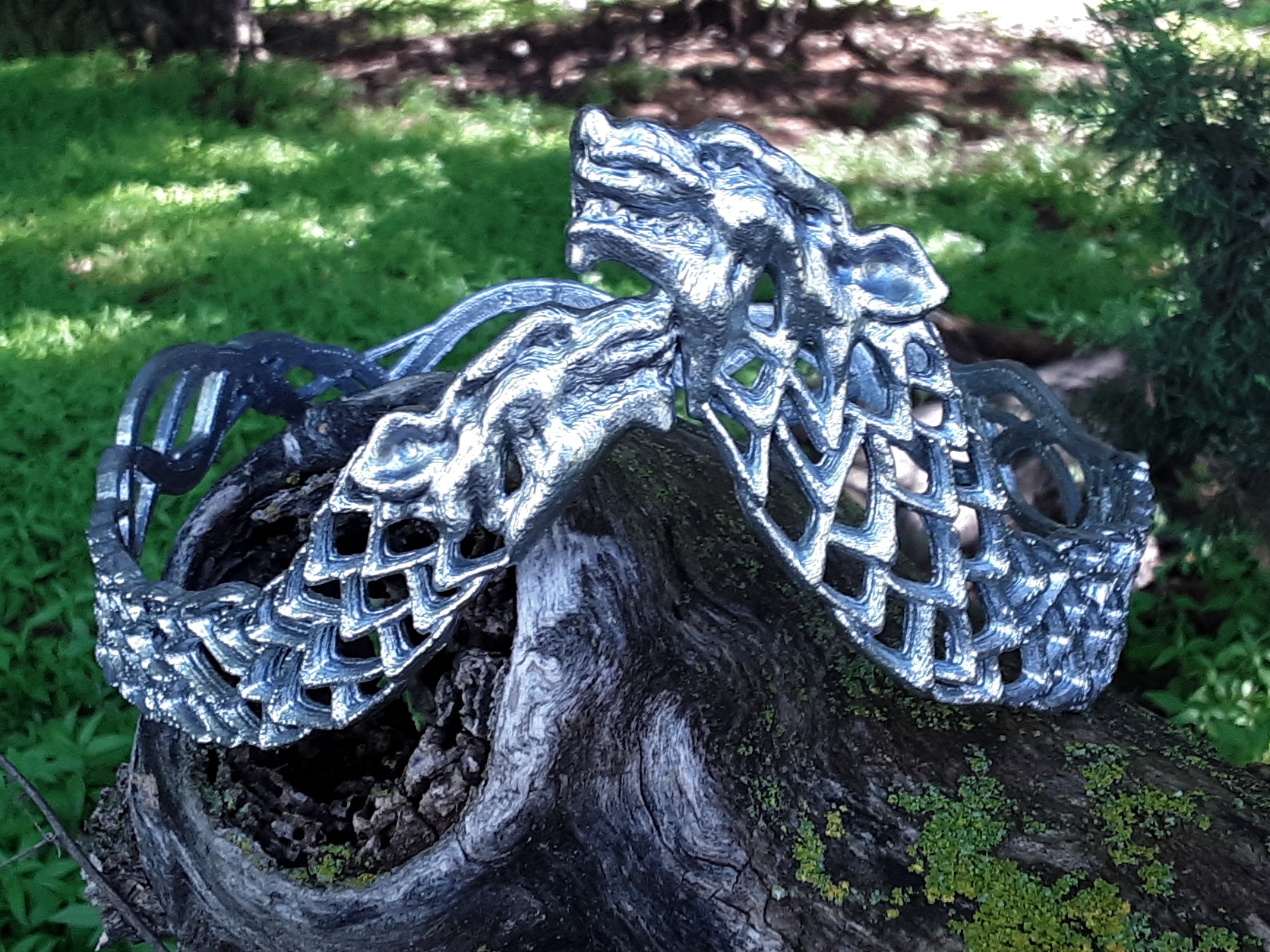 Sansa Stark Game of Thrones Finale Direwolf Crown Costume