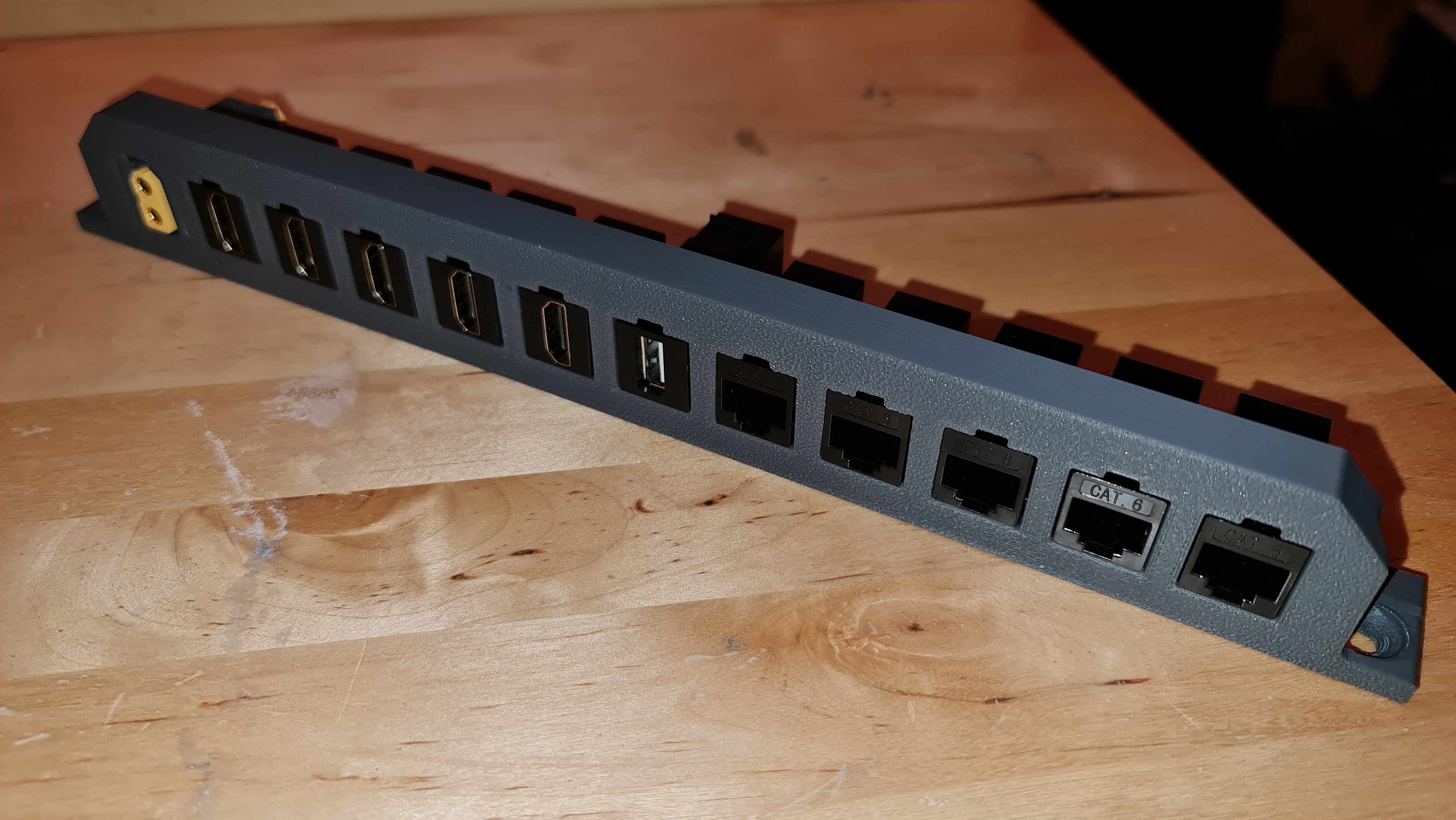 12 port Keystone patch panel (remix)