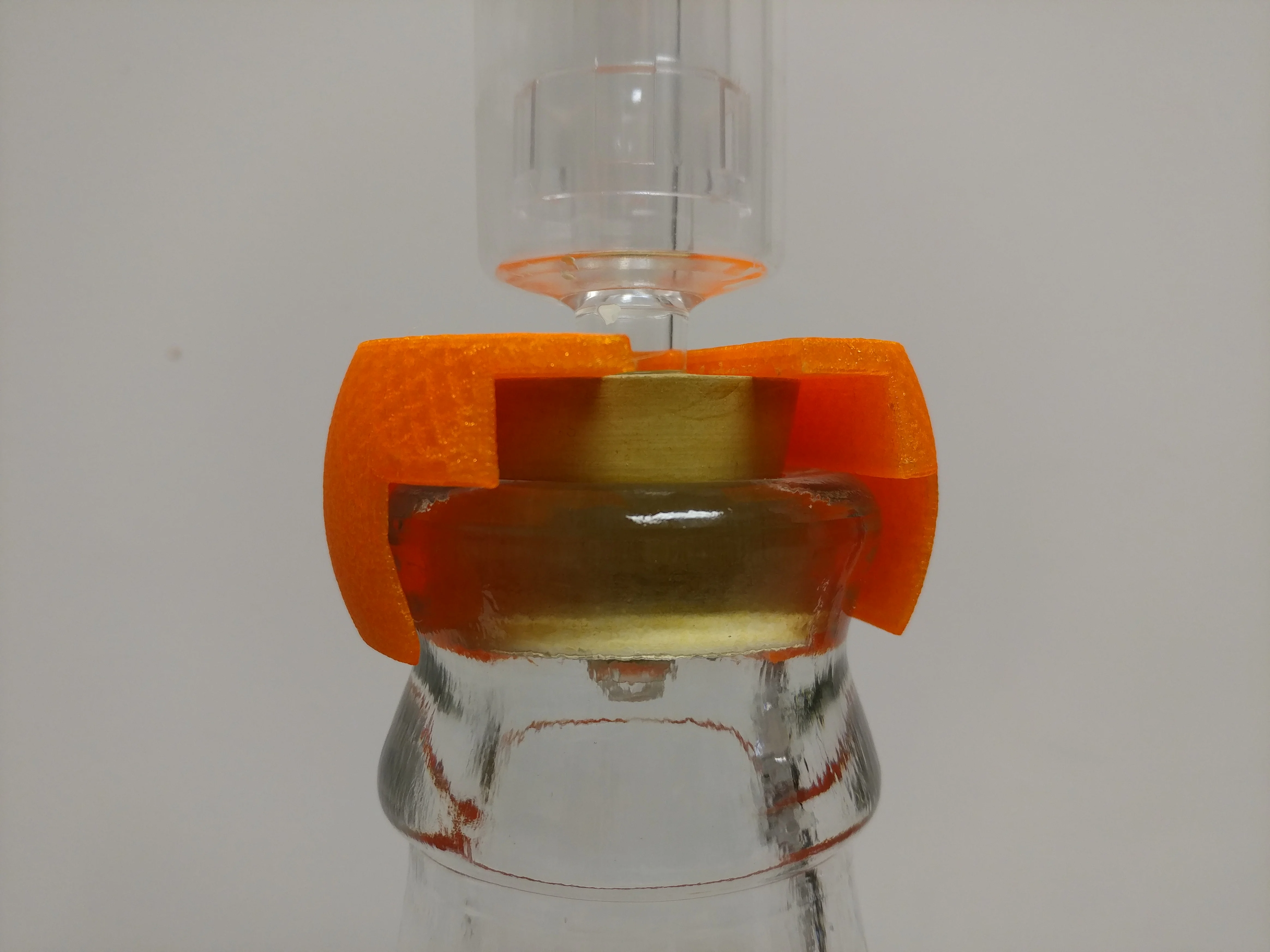 Stronger Carboy Stopper Clamp
