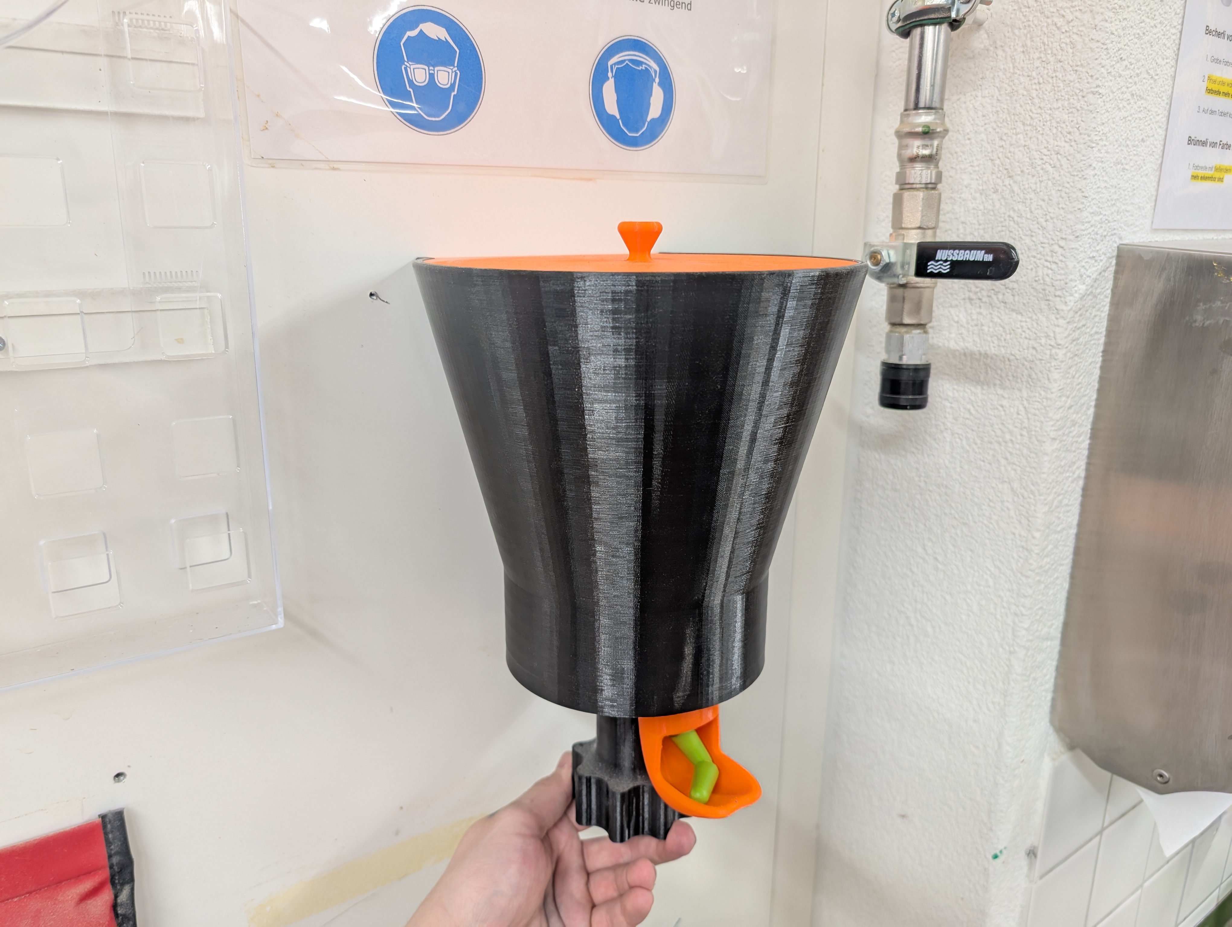Ear plug dispenser (Ohrpfropfen Spender)