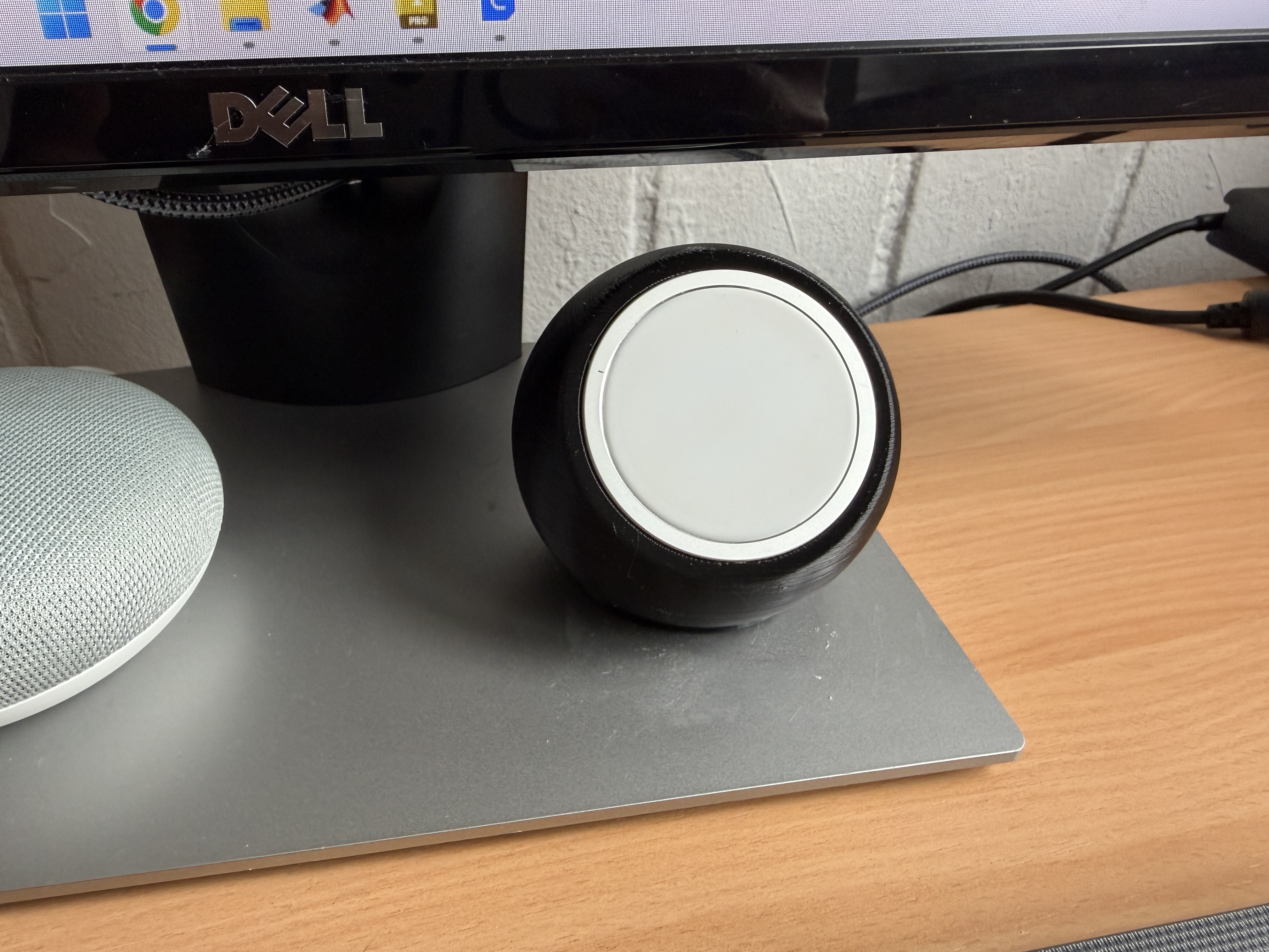 Rotatable MagSafe Charger Holder