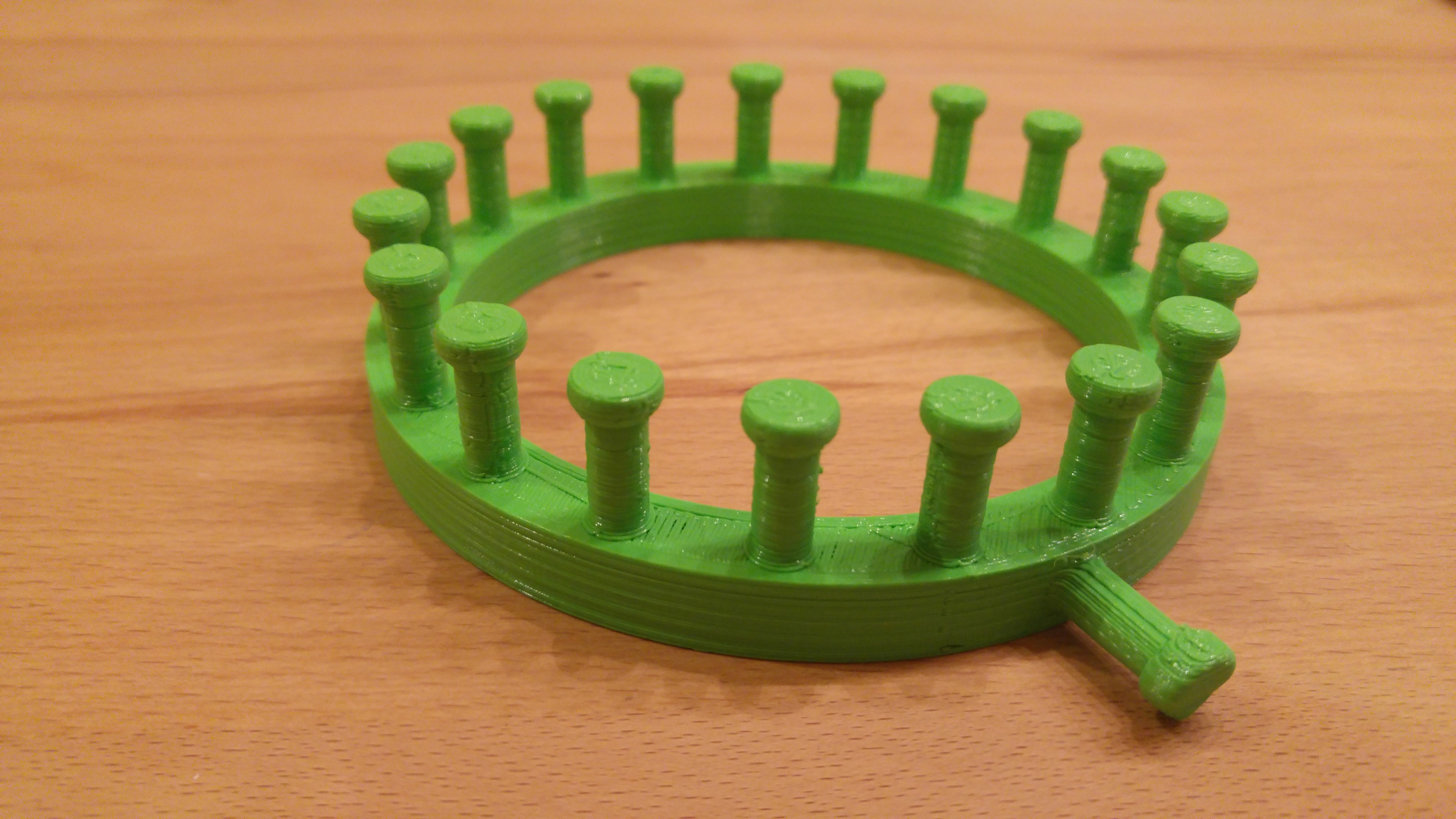 Knitting Loom Tool 19 Pegs / Große Strickliesel