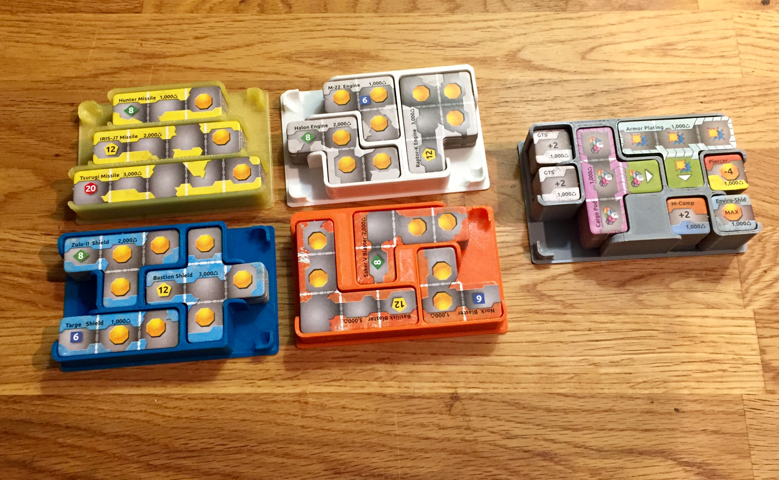 Organizer Components for Xia: Legends of a Drift System and Embers of a Forsaken Star