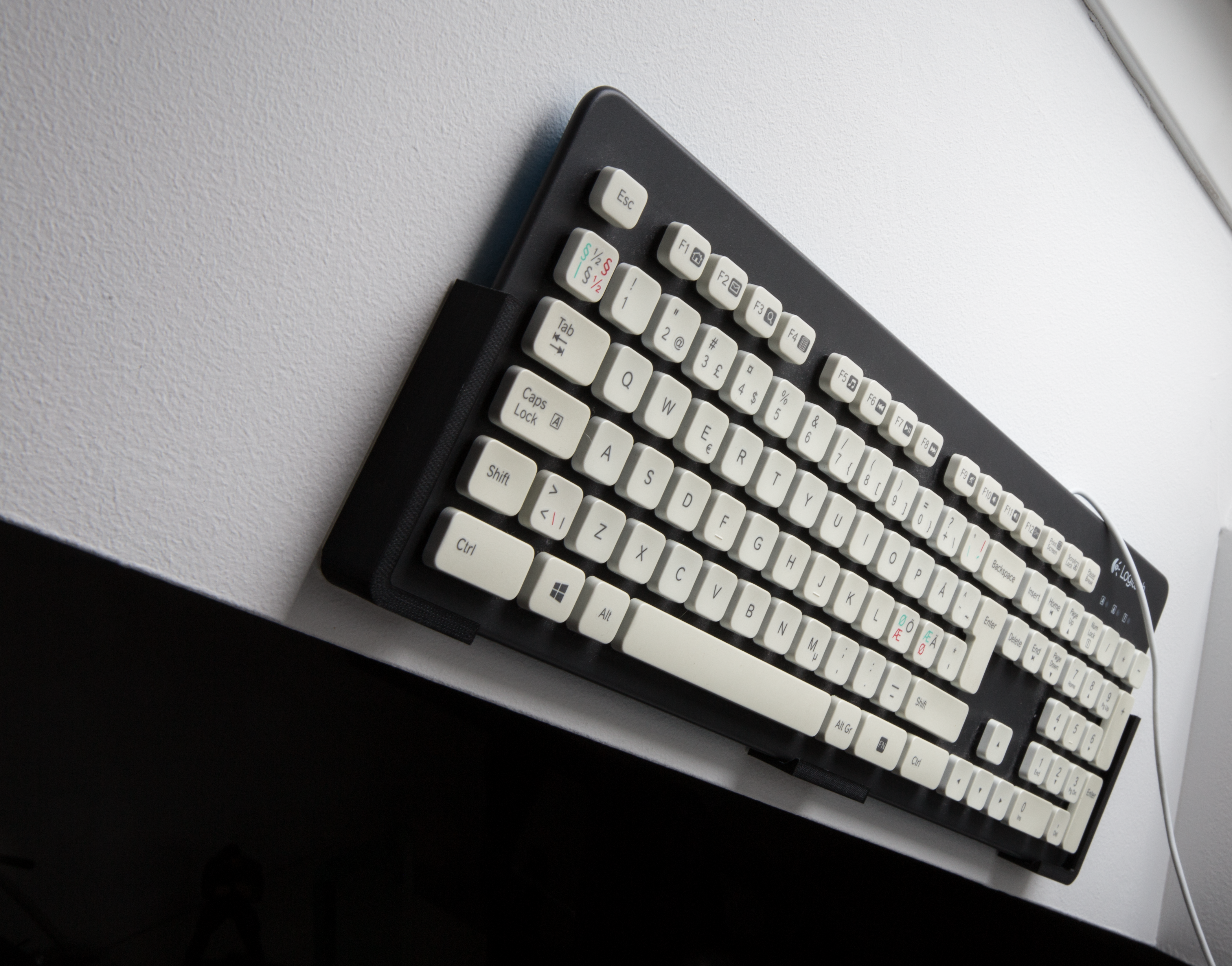 Keyboard Holder