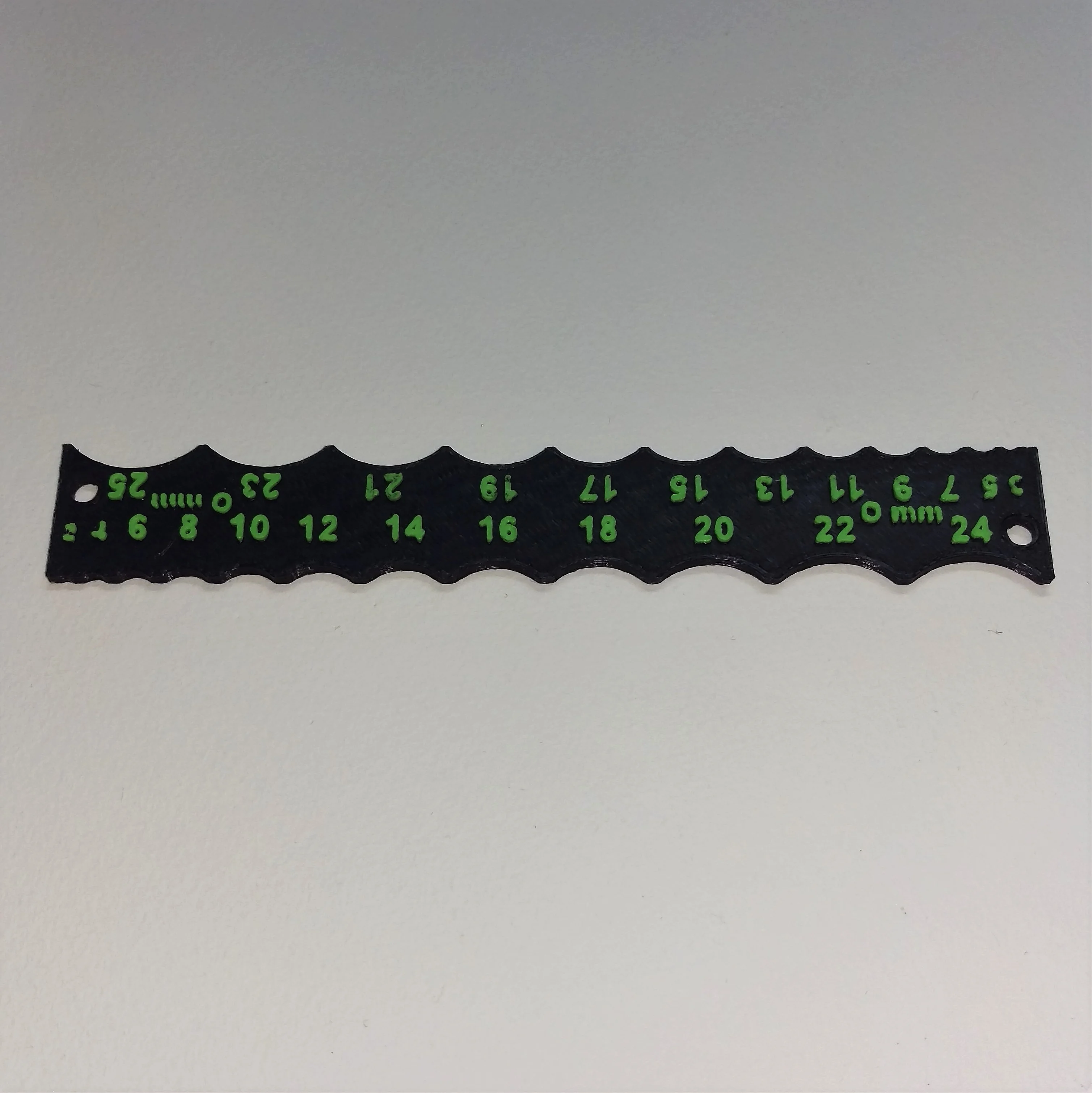 Fillet Gauge 1-25mm (2 Color remx)