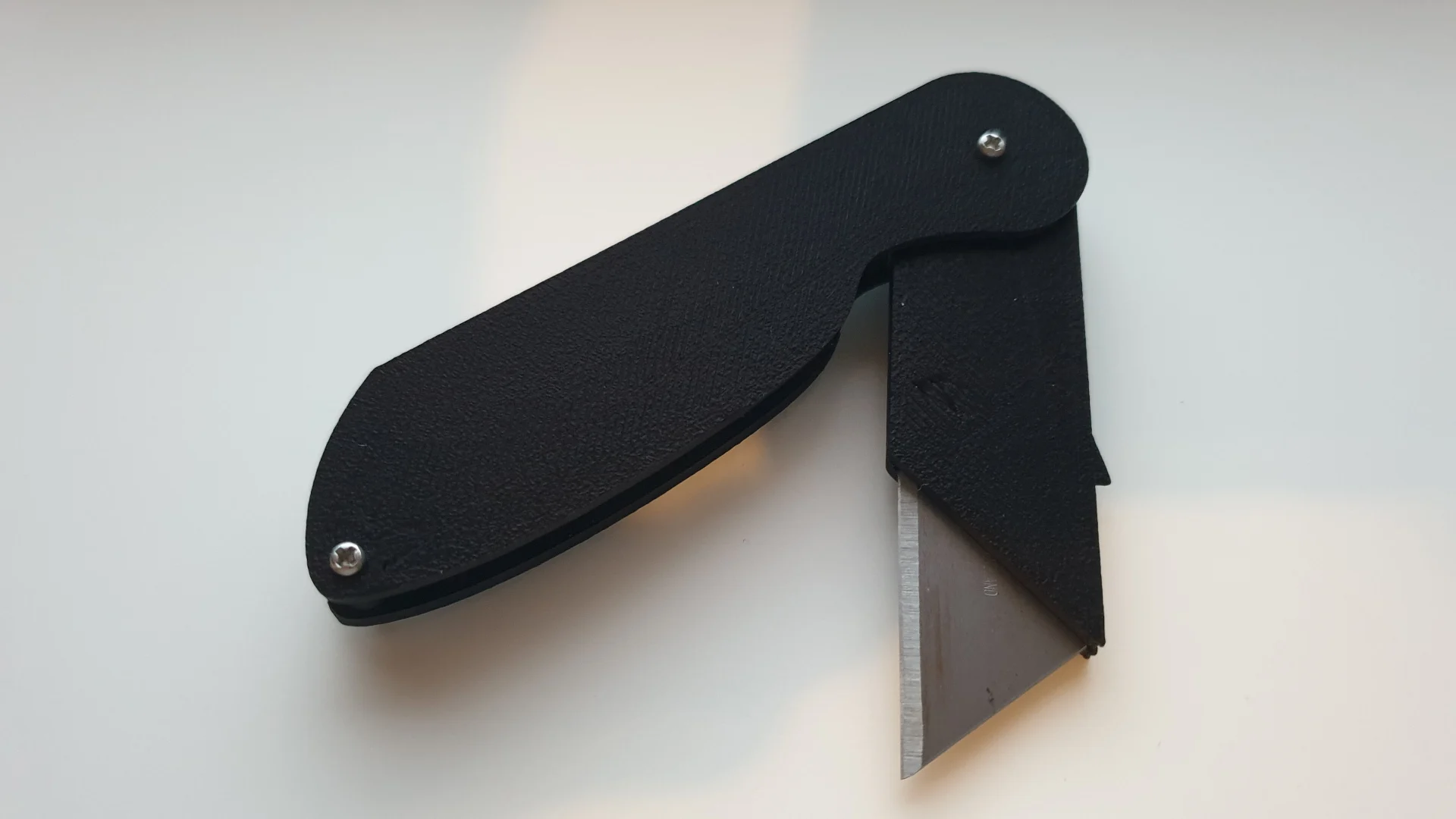 Folding Utility Knife
