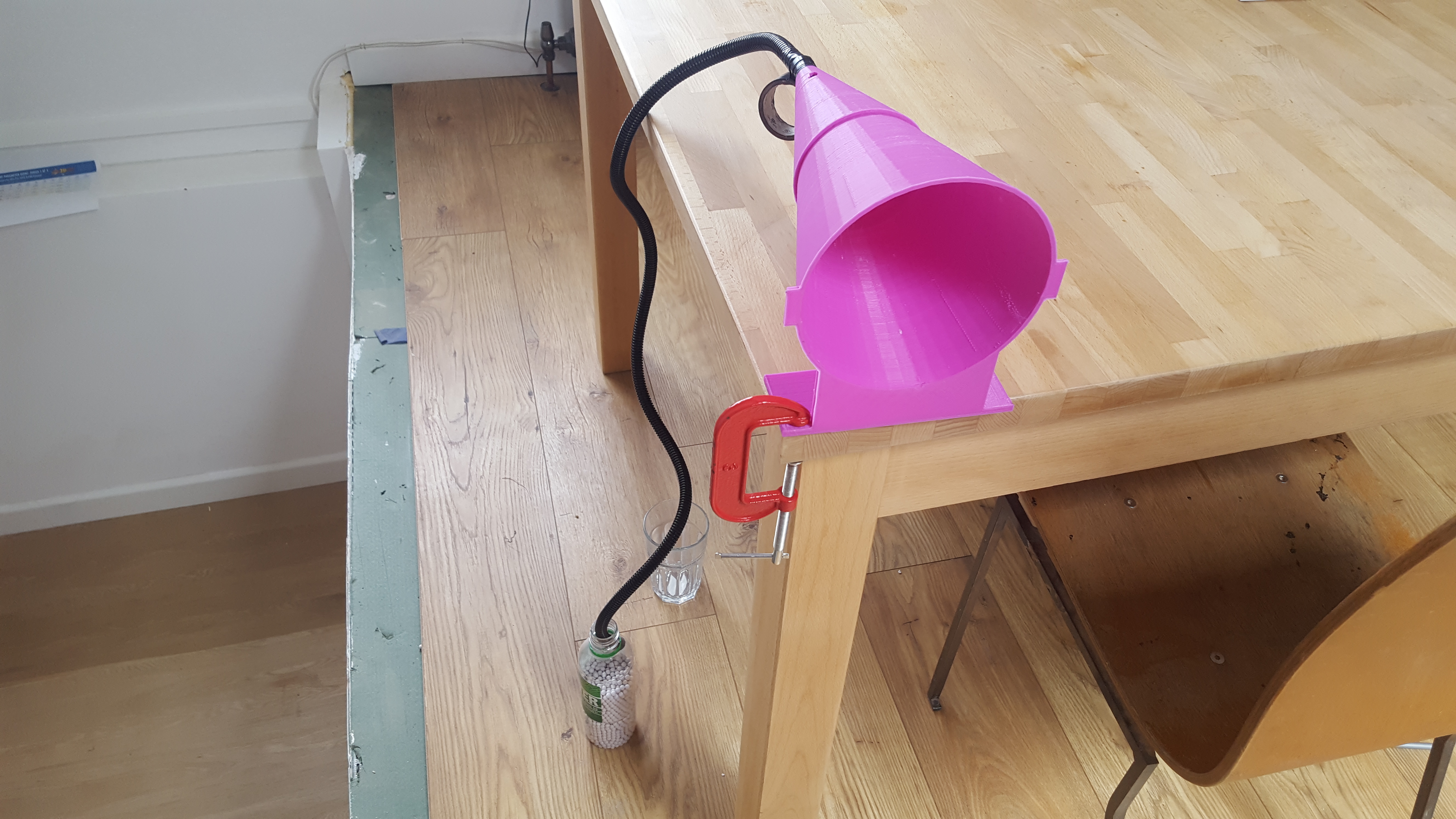 Airsoft BB Gun trap target shooting