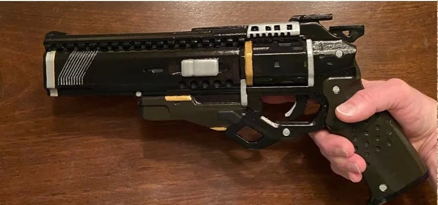 Destiny 2 Seventh Seraph Officers Revolver Hand Cannon