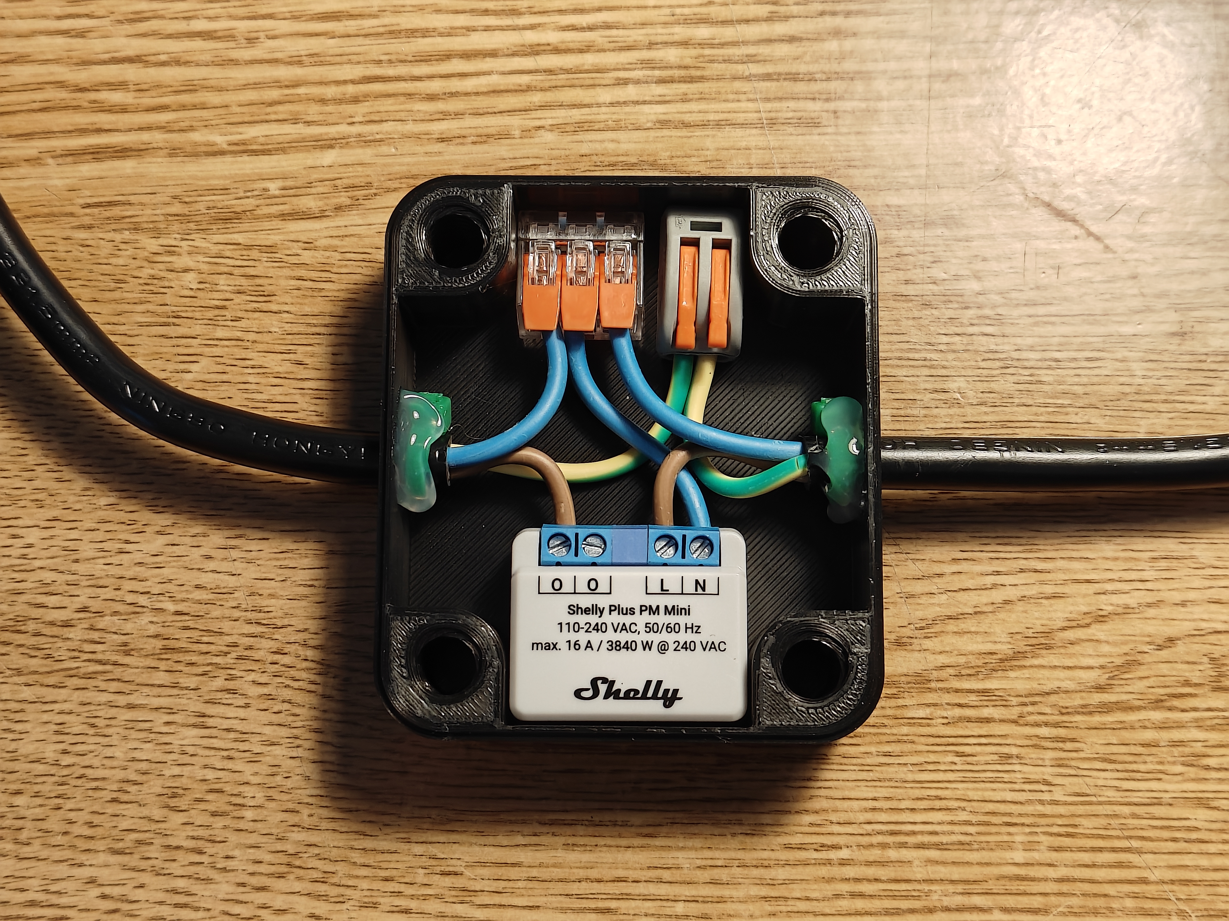 Shelly mini housing