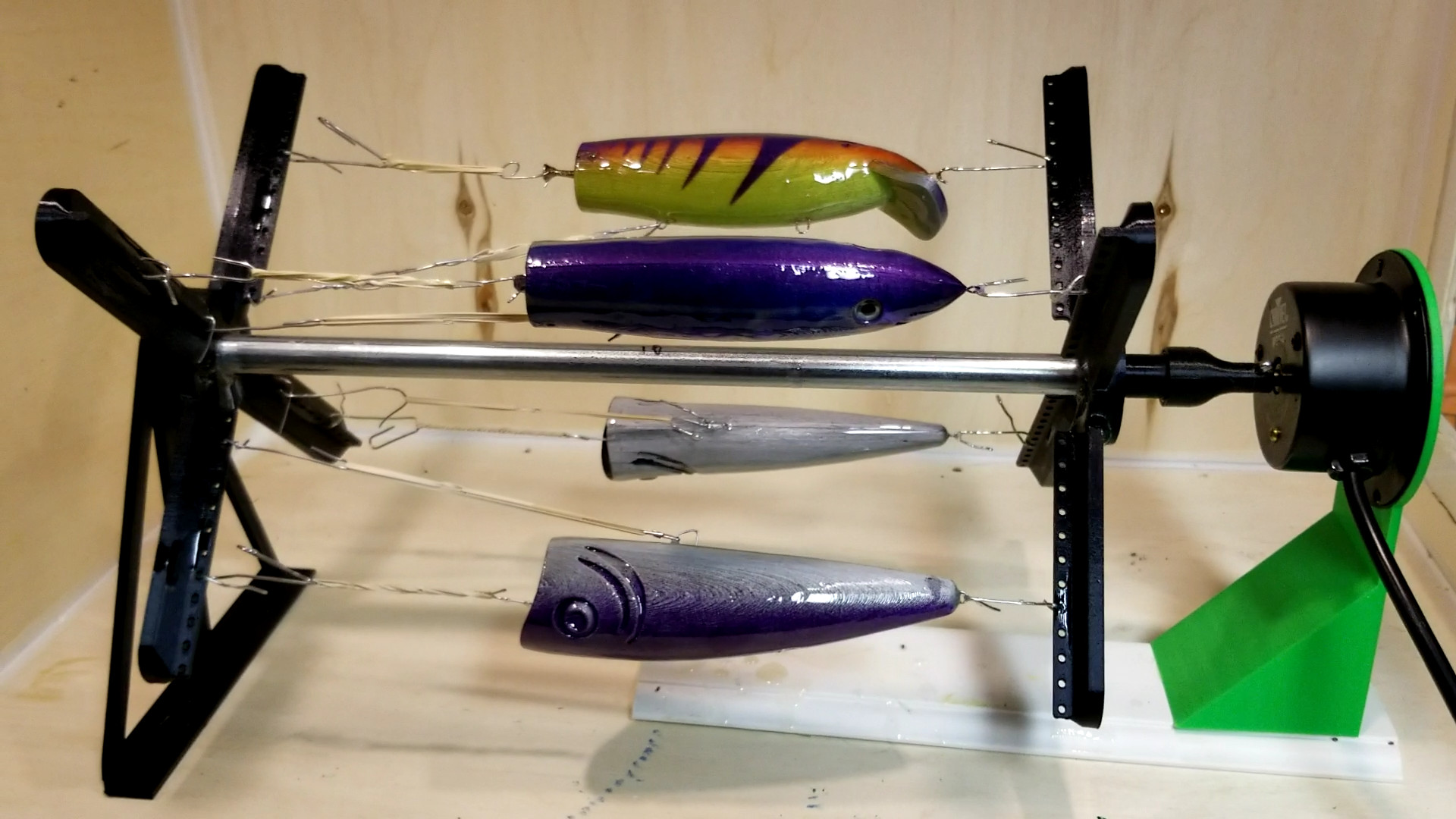 Big Lure Turner