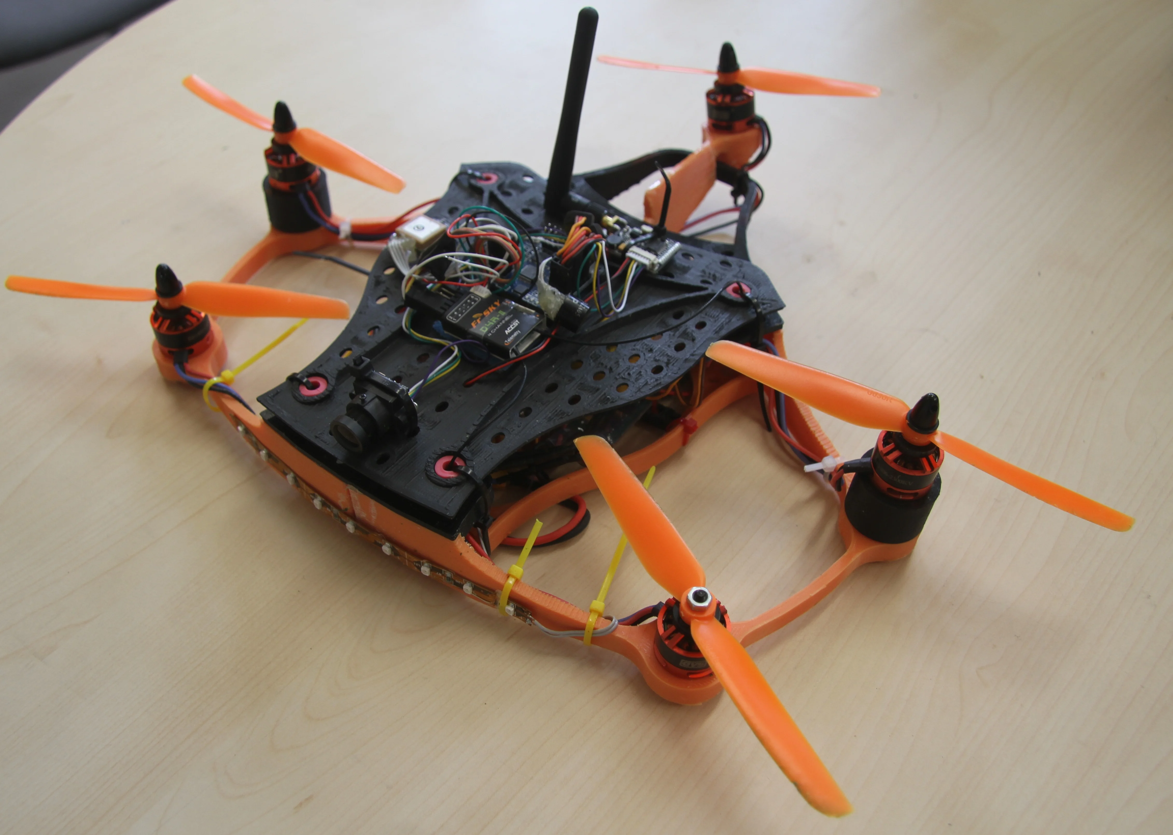 Trilobite five(tri)copter