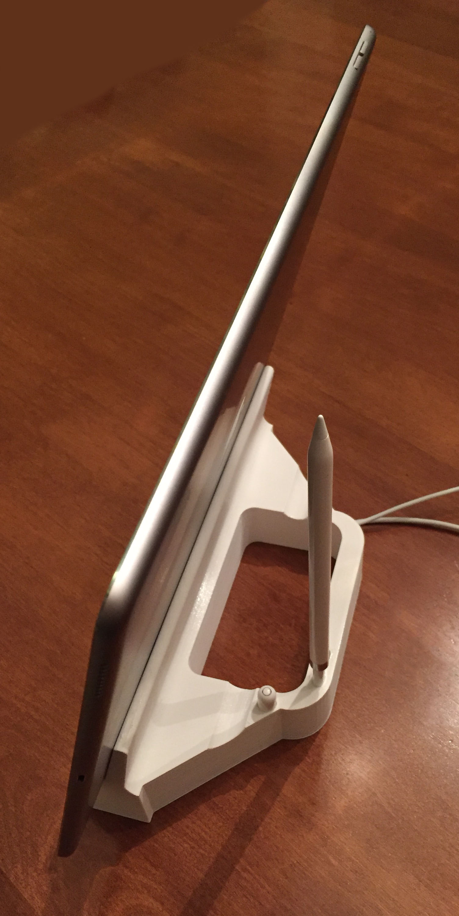 iPad Pro and Apple Pencil Charging Station / Dock