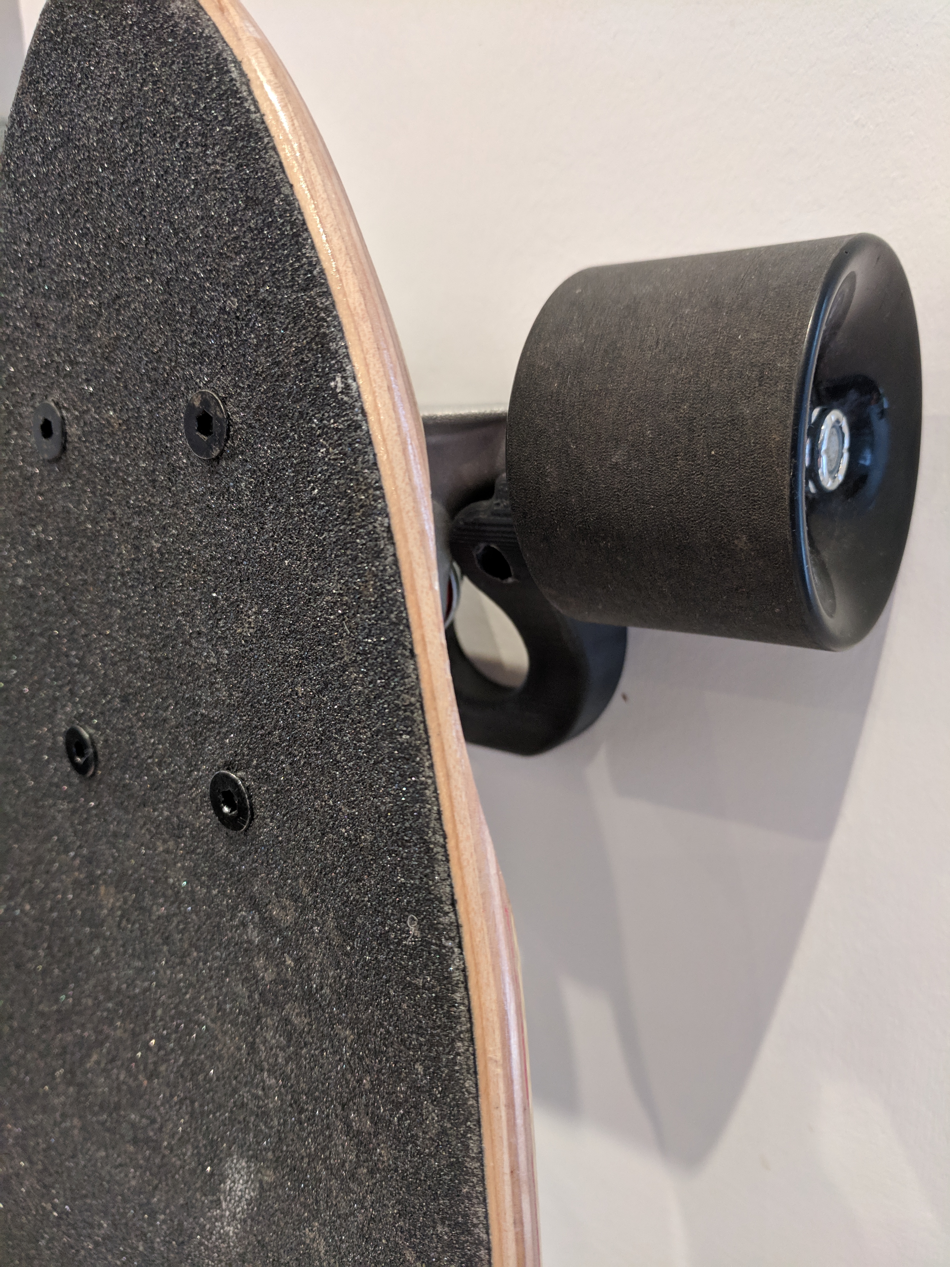 Skateboard wall mount
