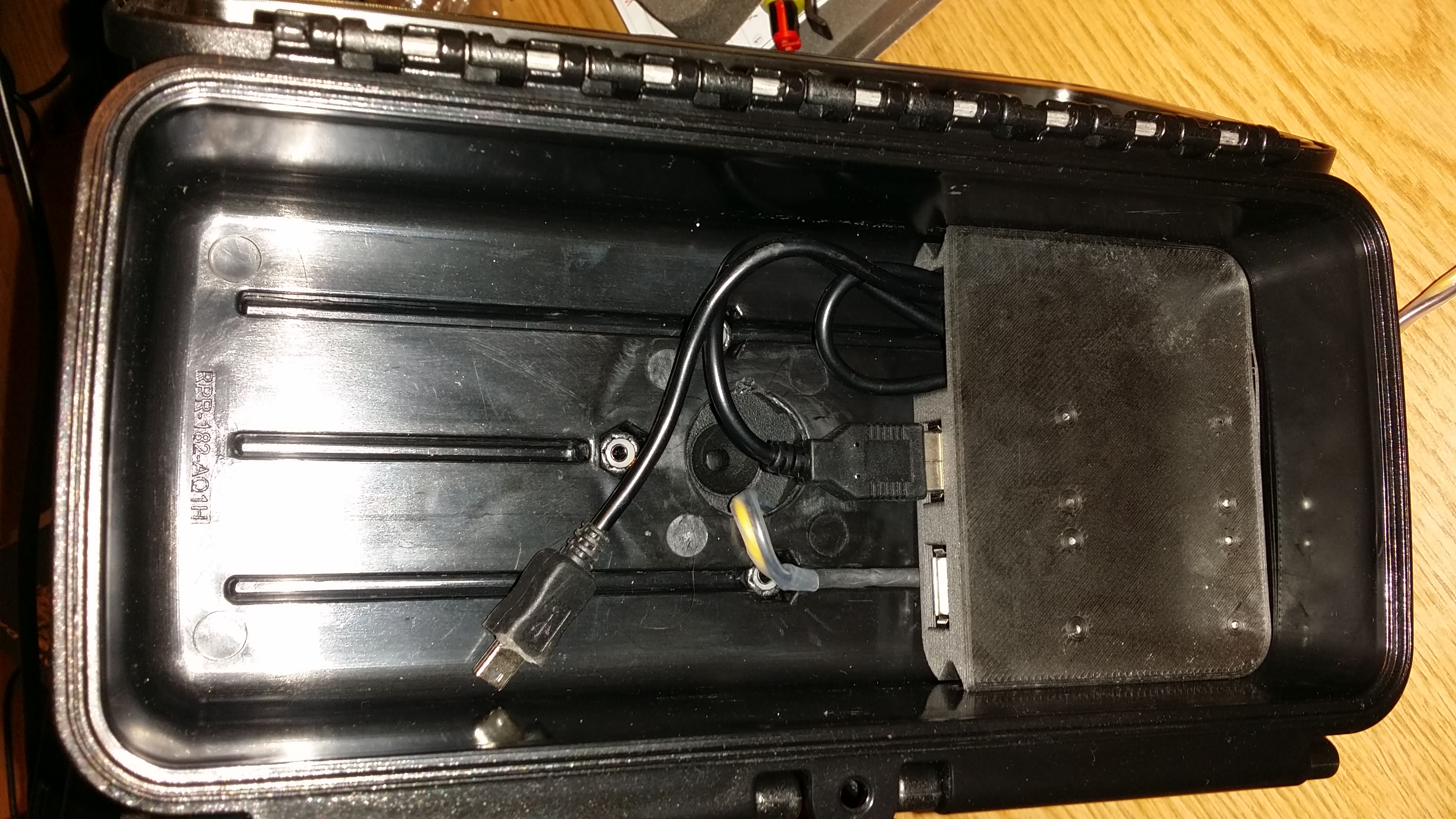 Ram Aqua box USB ports