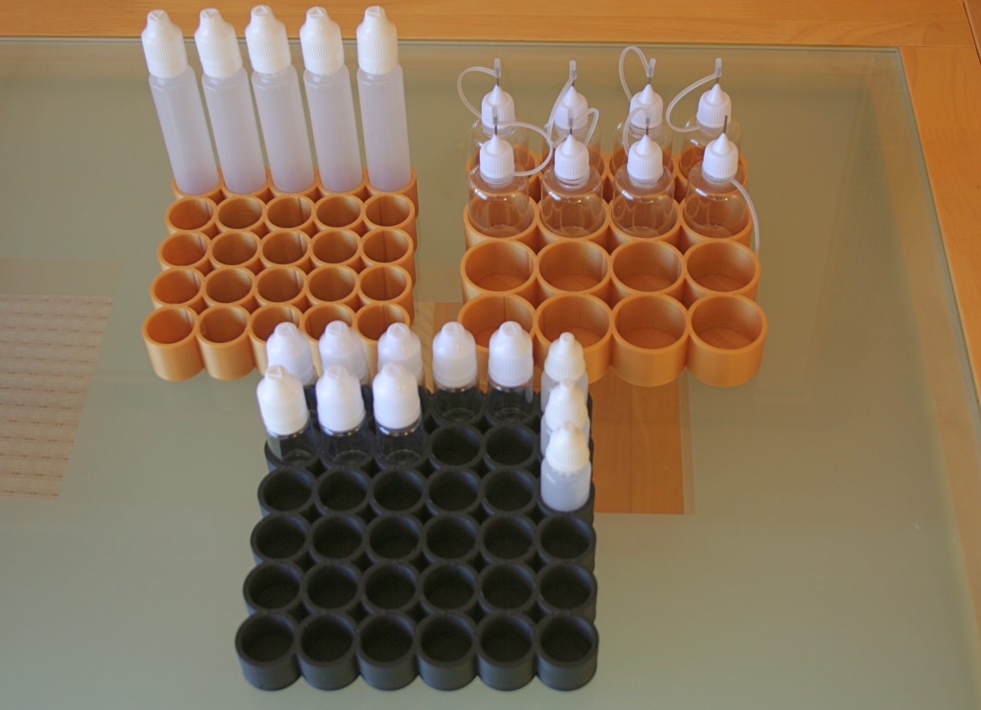 Parametric bottle tray for small e-liquid/paint/nail varnish bottles