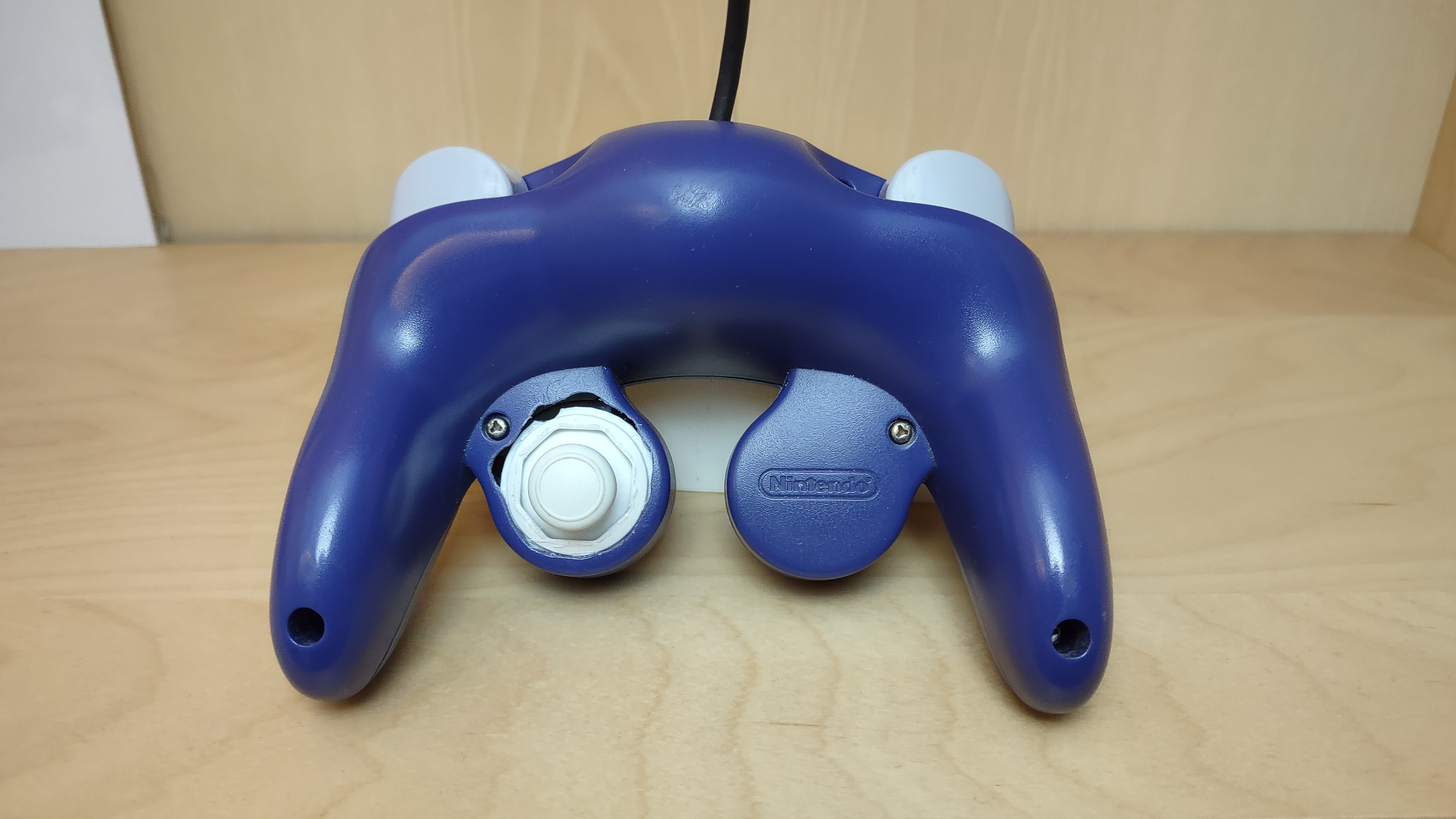 Reversed C-Stick for GameCube controller