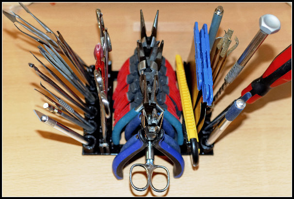 Tool holder