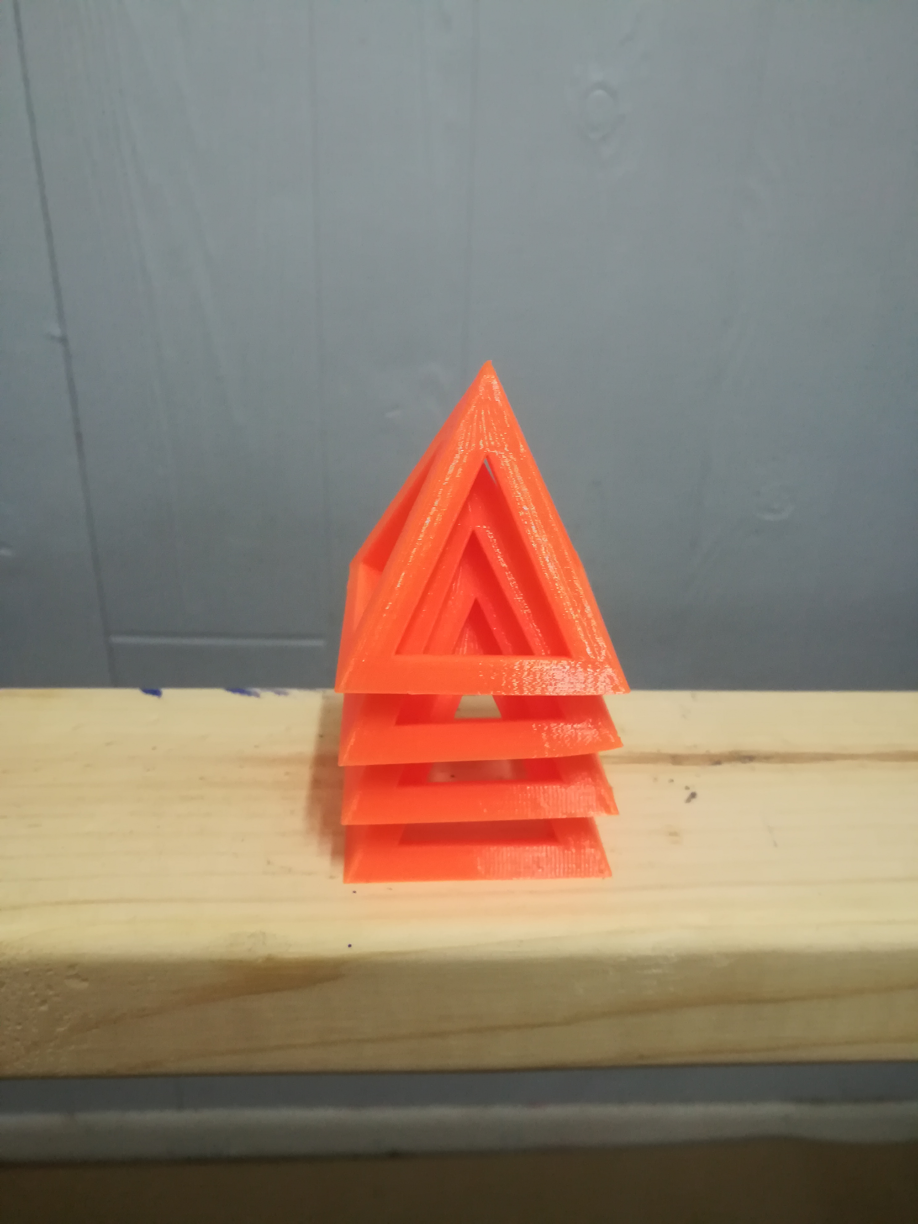 Stackable Painting Pyramid