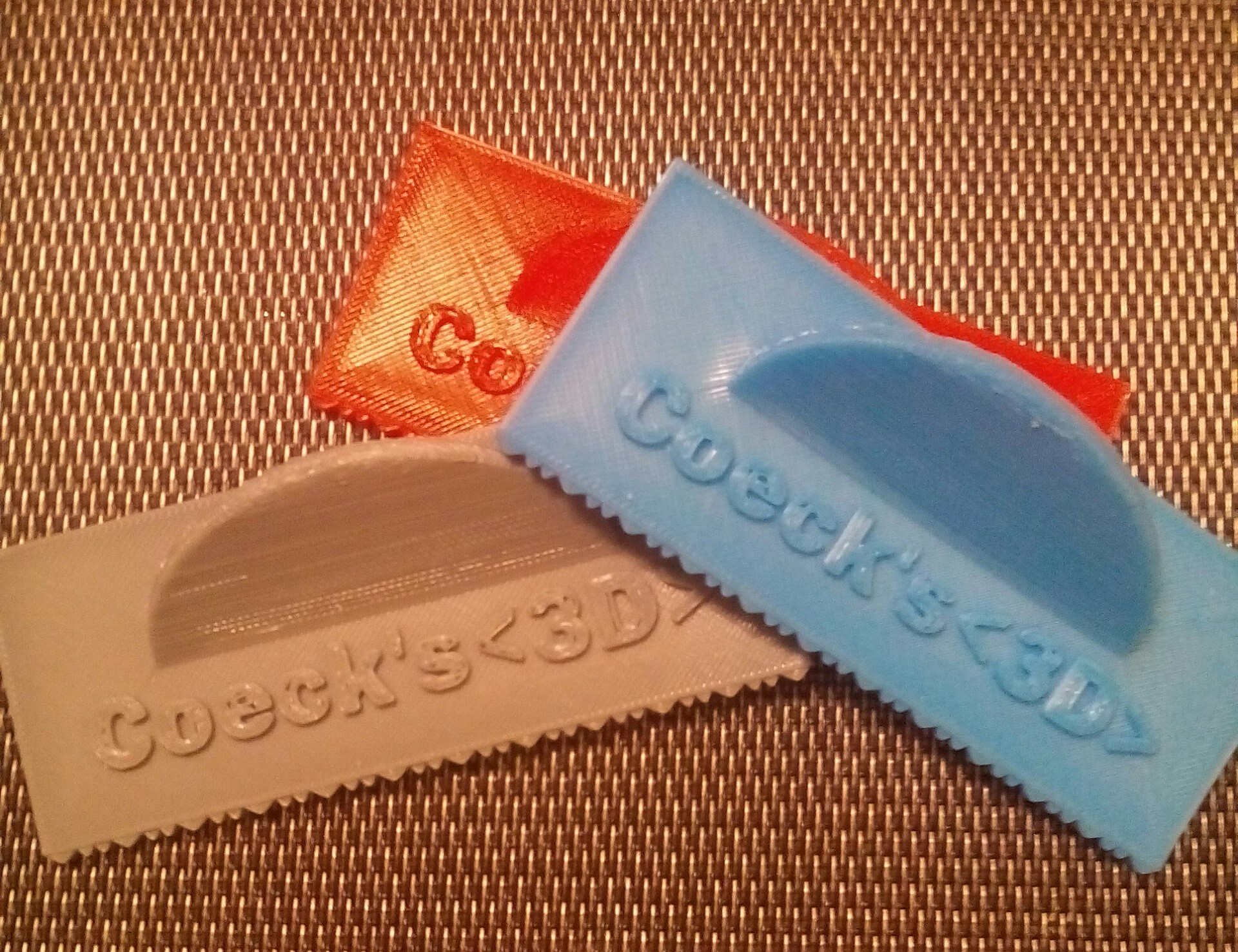 Pocket icebreaker / Grattoir de poche