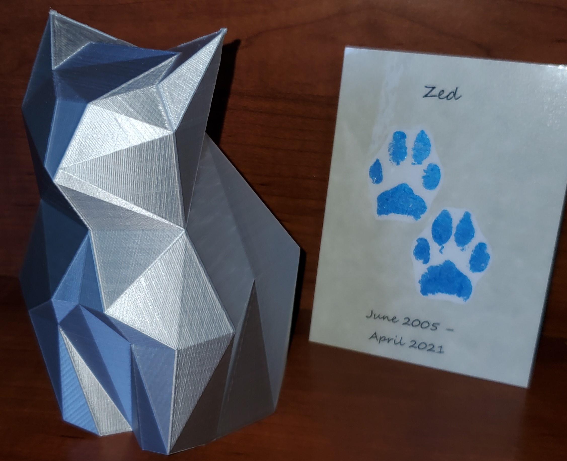 Low Poly Cat Urn