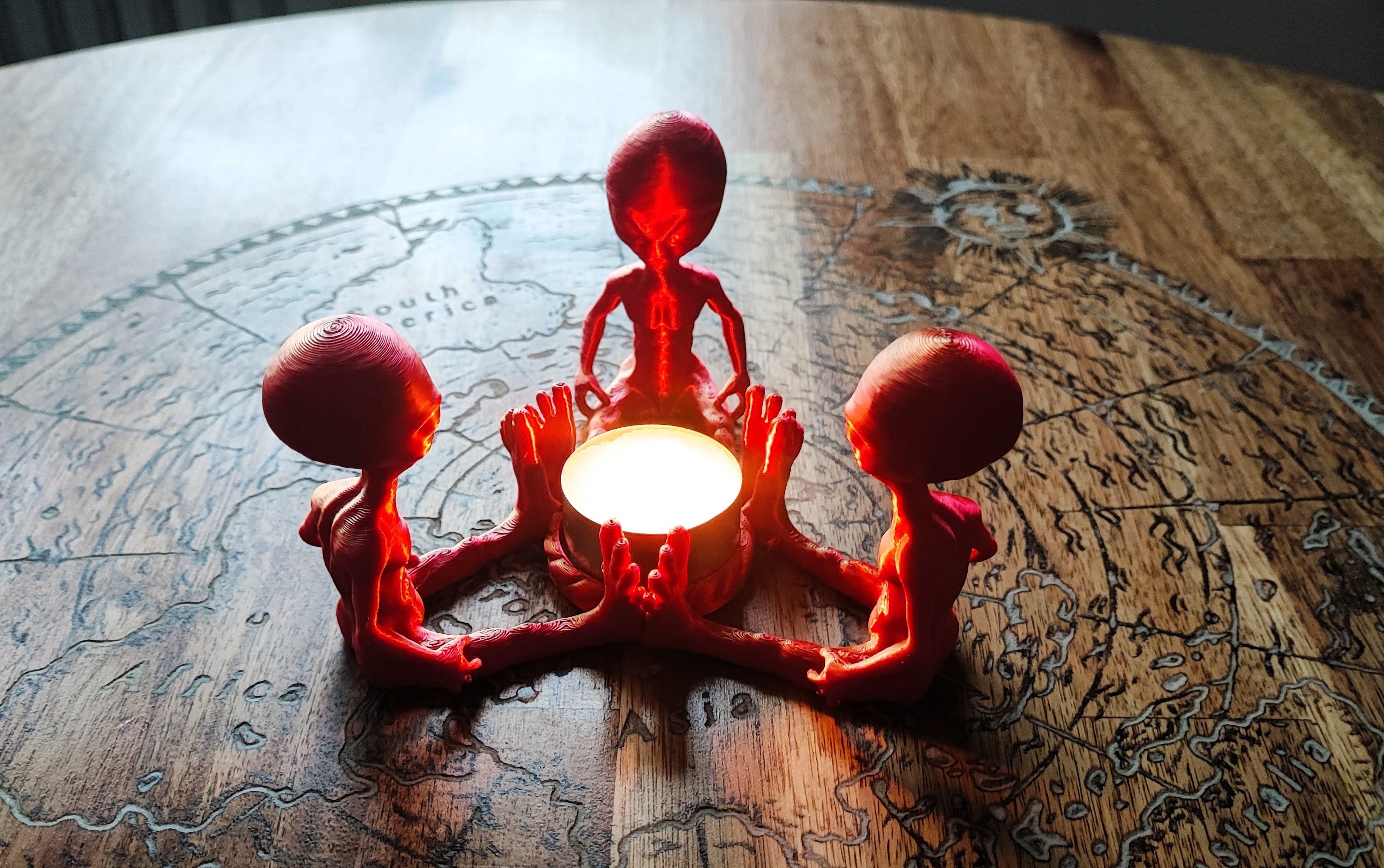 Alien - Tealight Holder