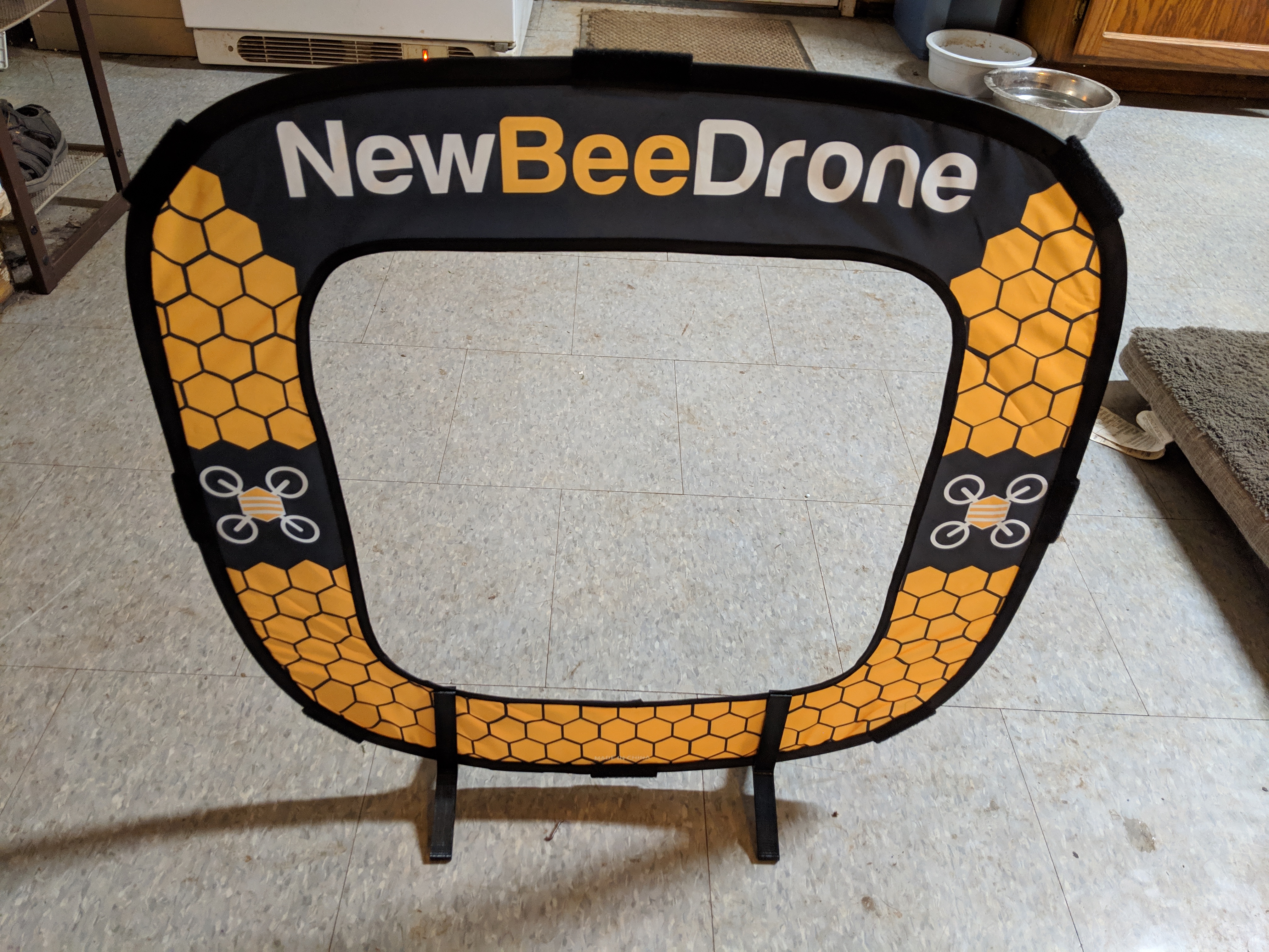 NewBeeDrone Gate Stands