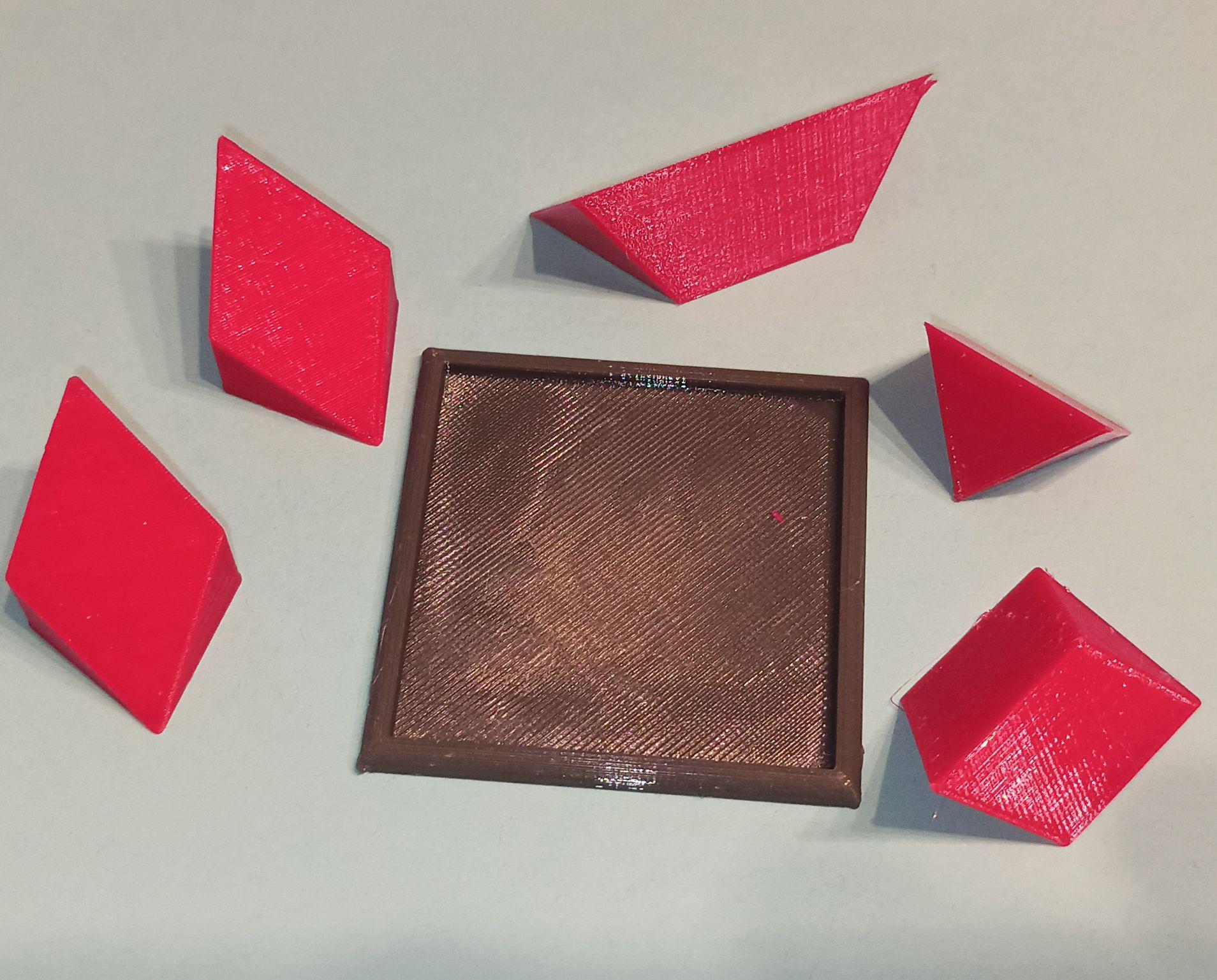 5 pieces pyramid puzzle