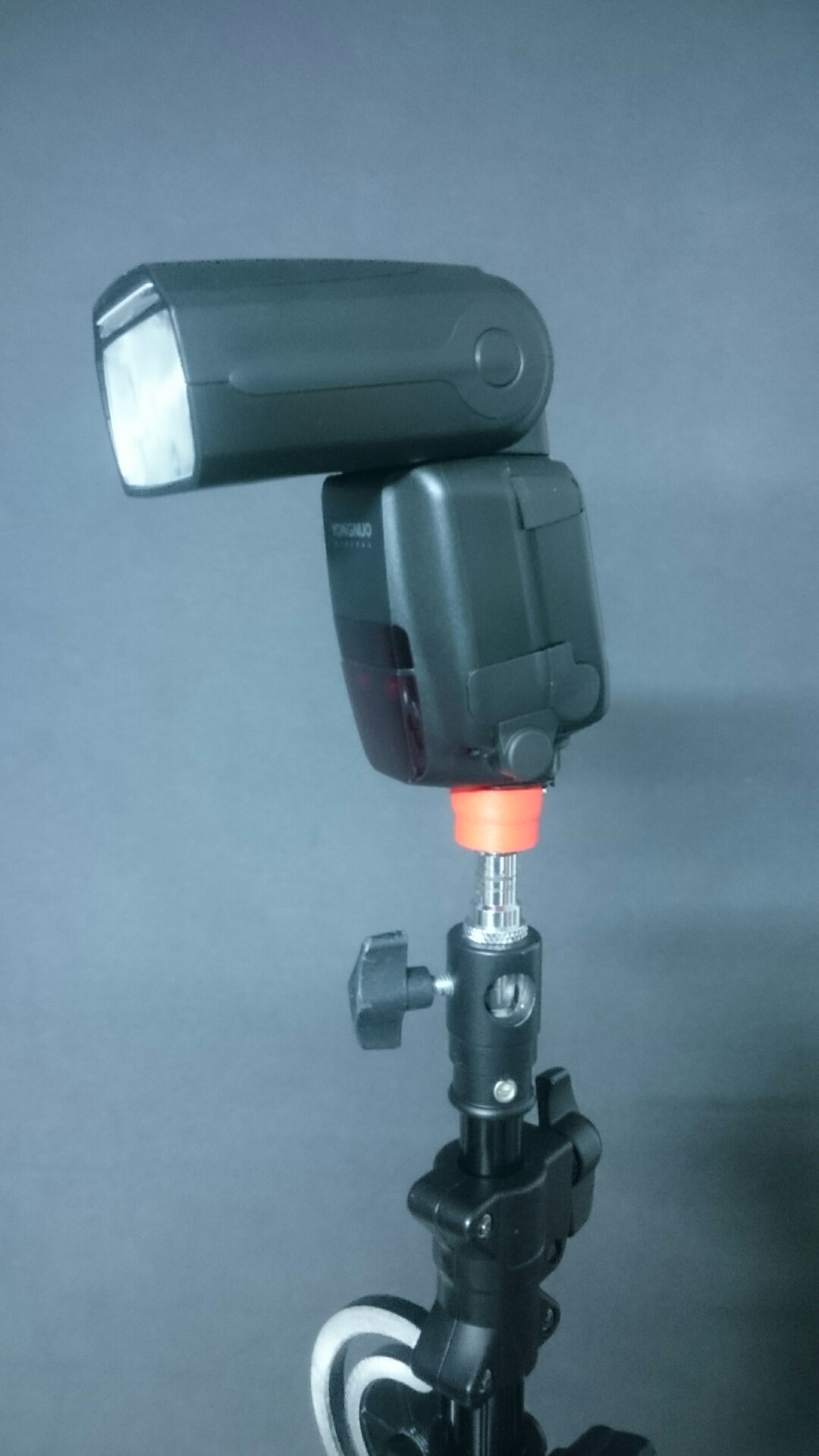 Hot Shoe Flash holder with 3/8 UNC thread