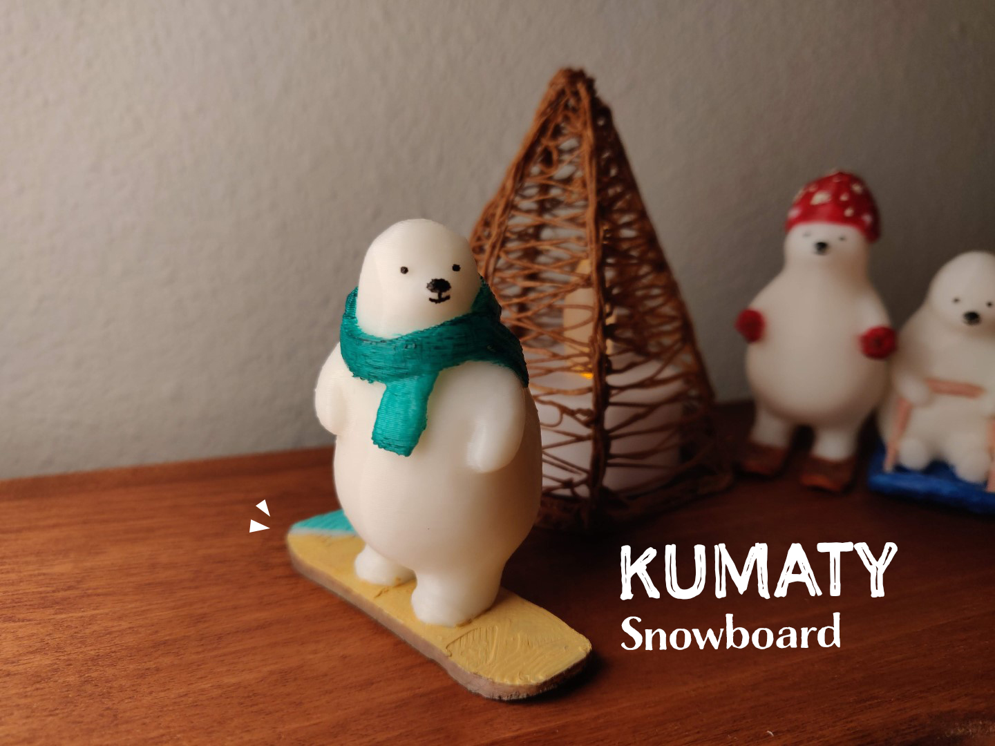 KUMATY :  Snowboarding Polar Bear
