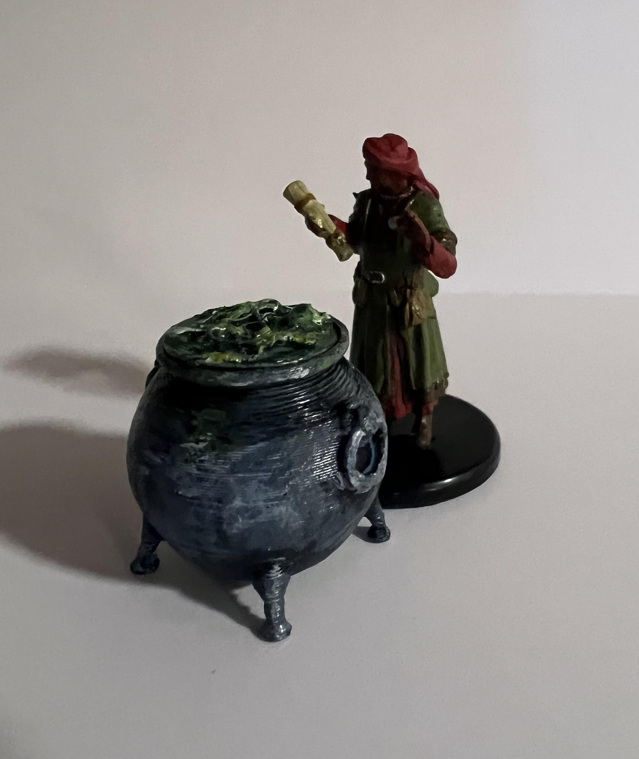 Cauldron D&D Miniature w/Replaceable Top