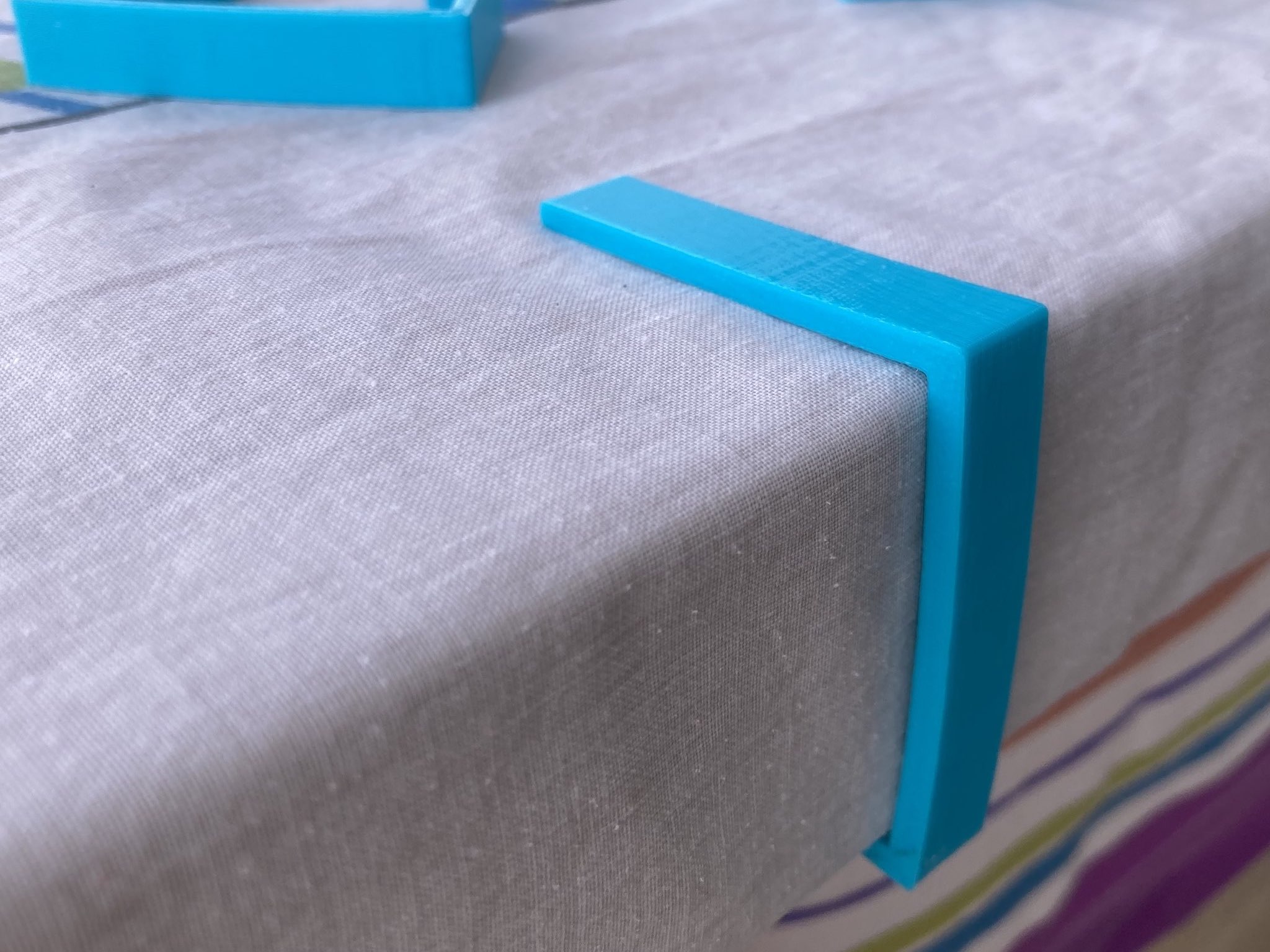 Tablecloth clip / Pinza mantel (Naterial LYRA)