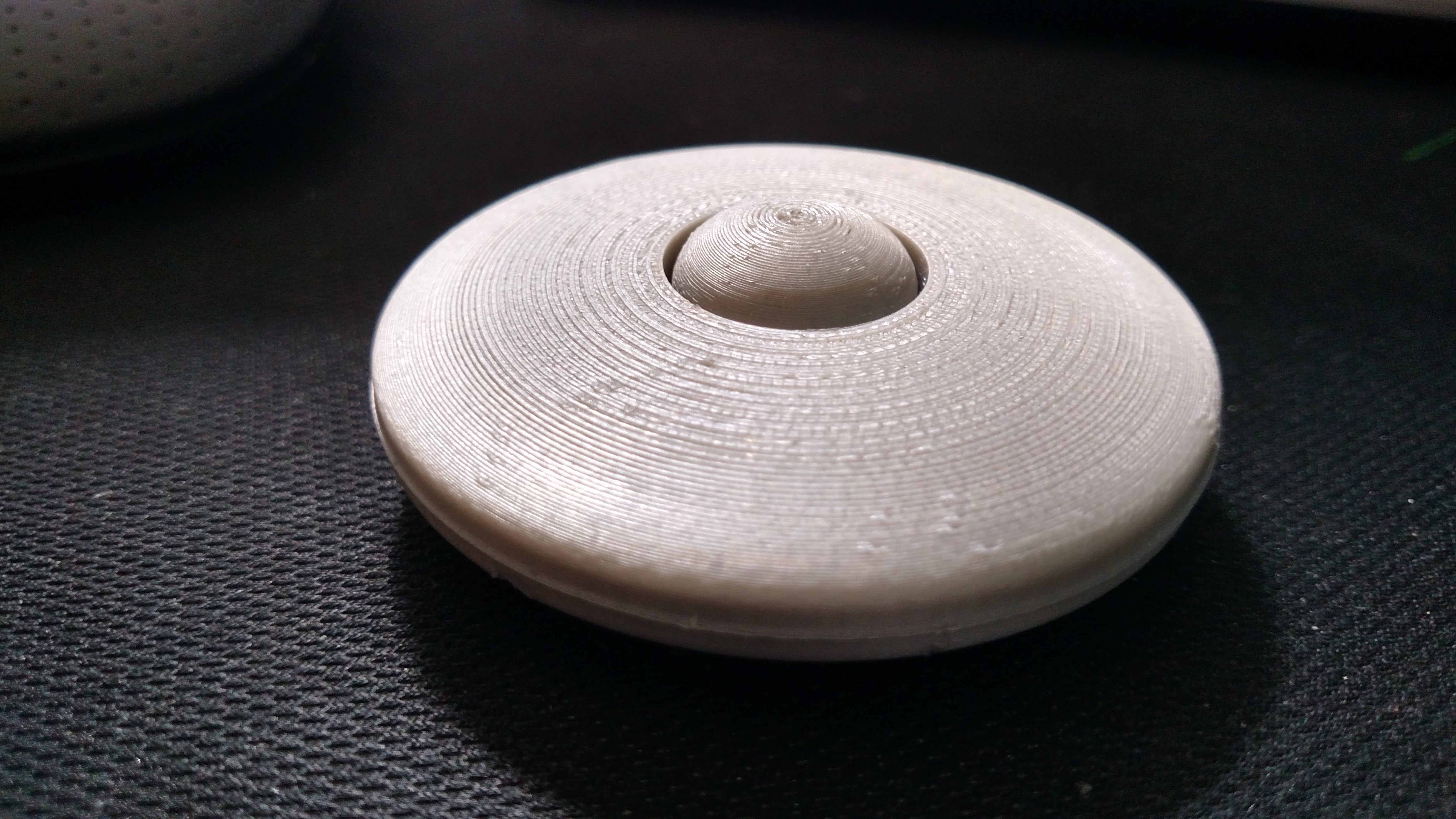 Mini Flying Saucer UFO Fidget Spinner Hand Spinner