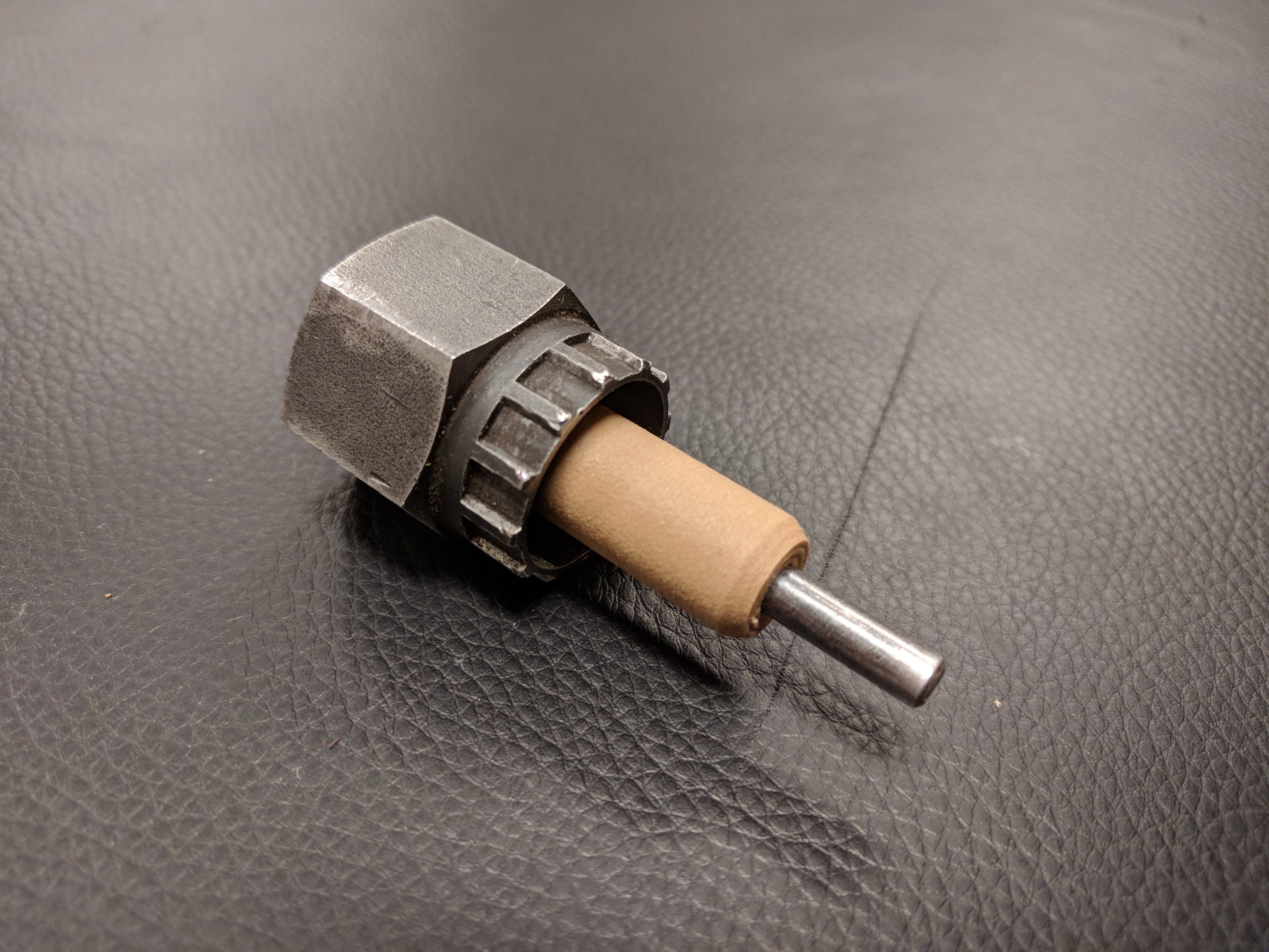 Park Tool lockring tool converter from 5mm QR to 12mm thru axle