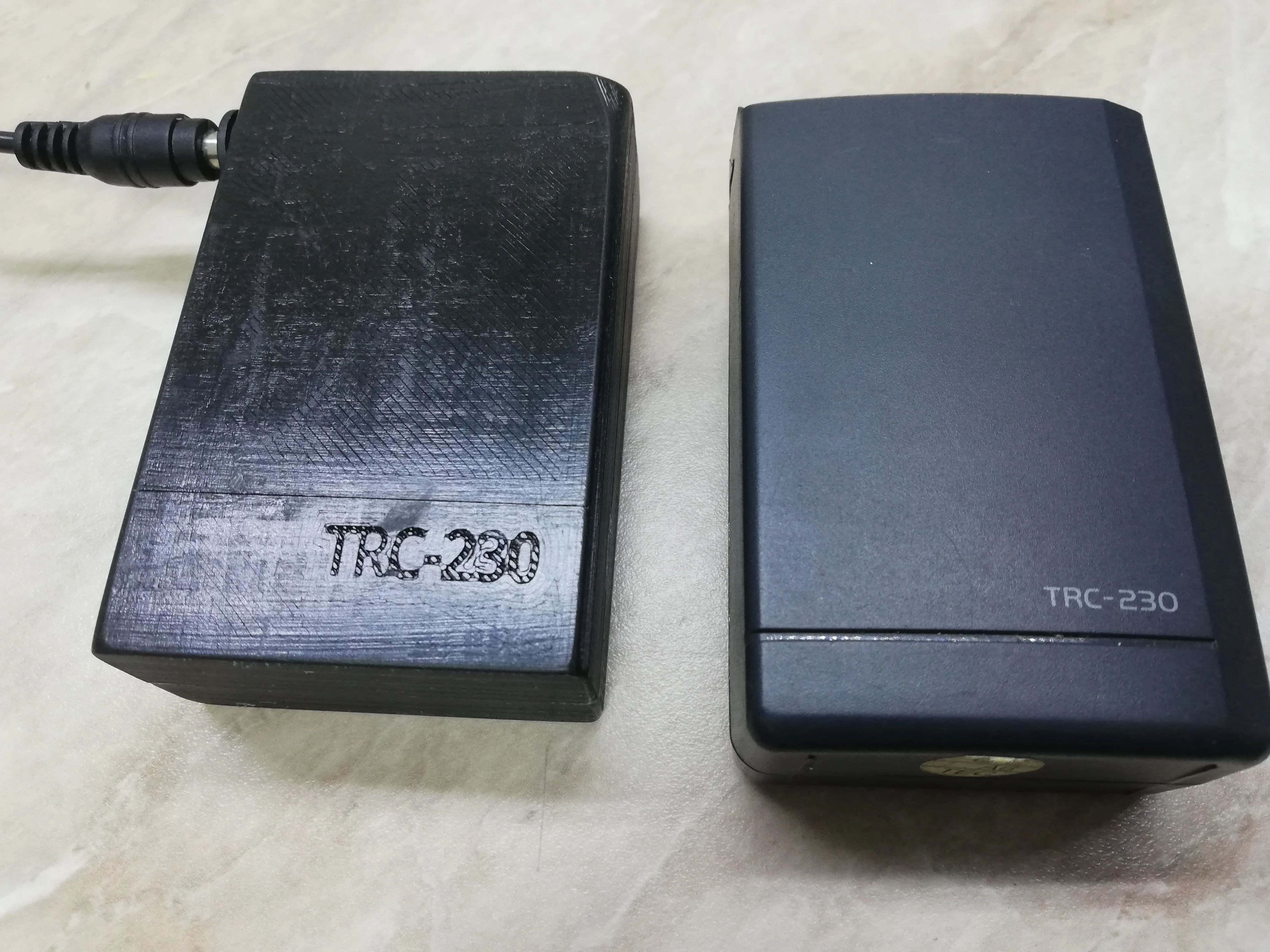 The accumulator (universal) block for walkie-talkies Radioshack TRC-230