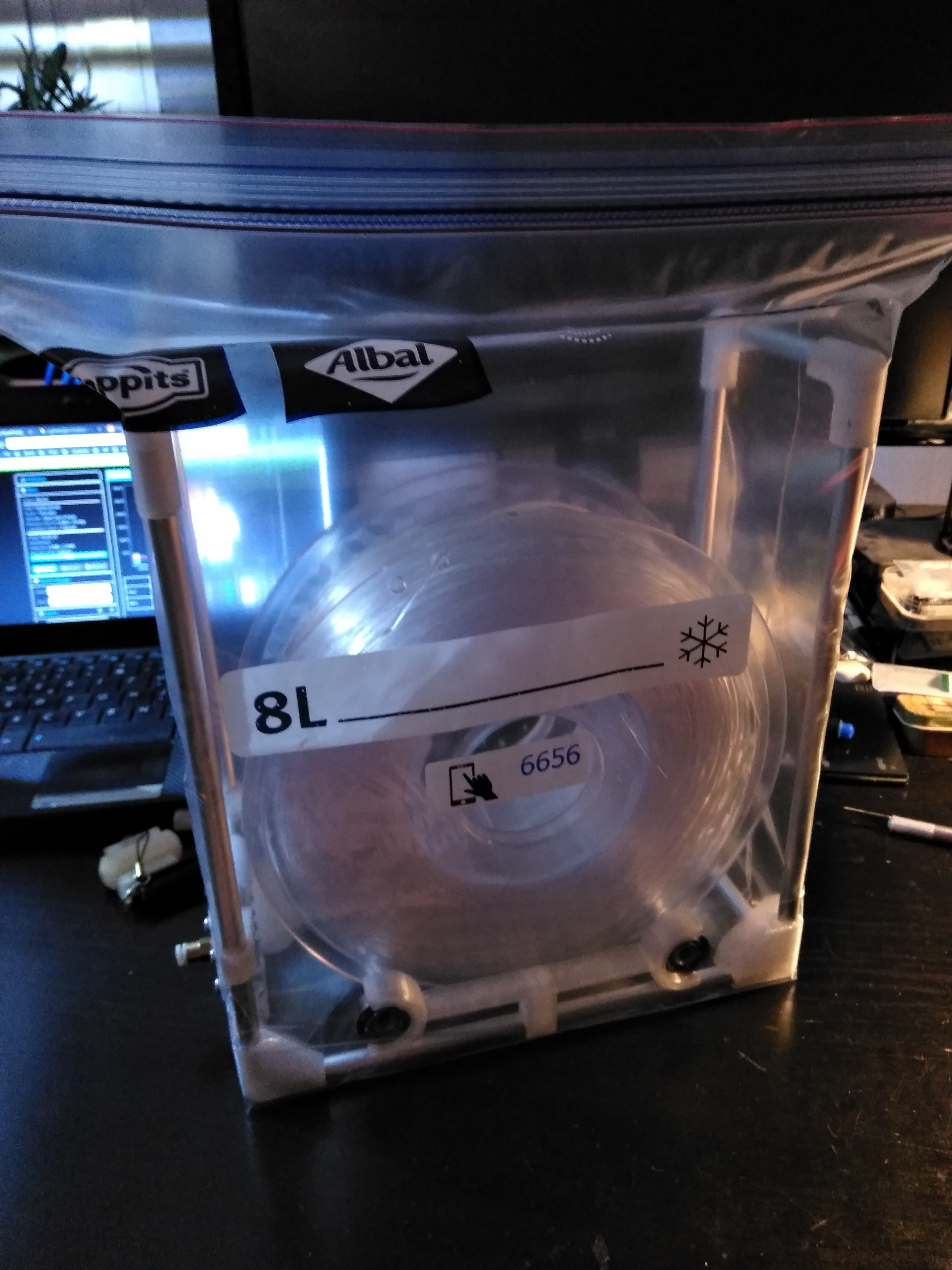 Lightweight Drybox