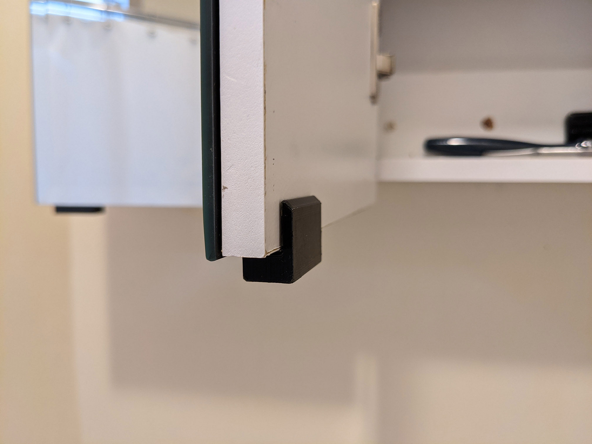 Minimalist Medicine Cabinet Door Handle